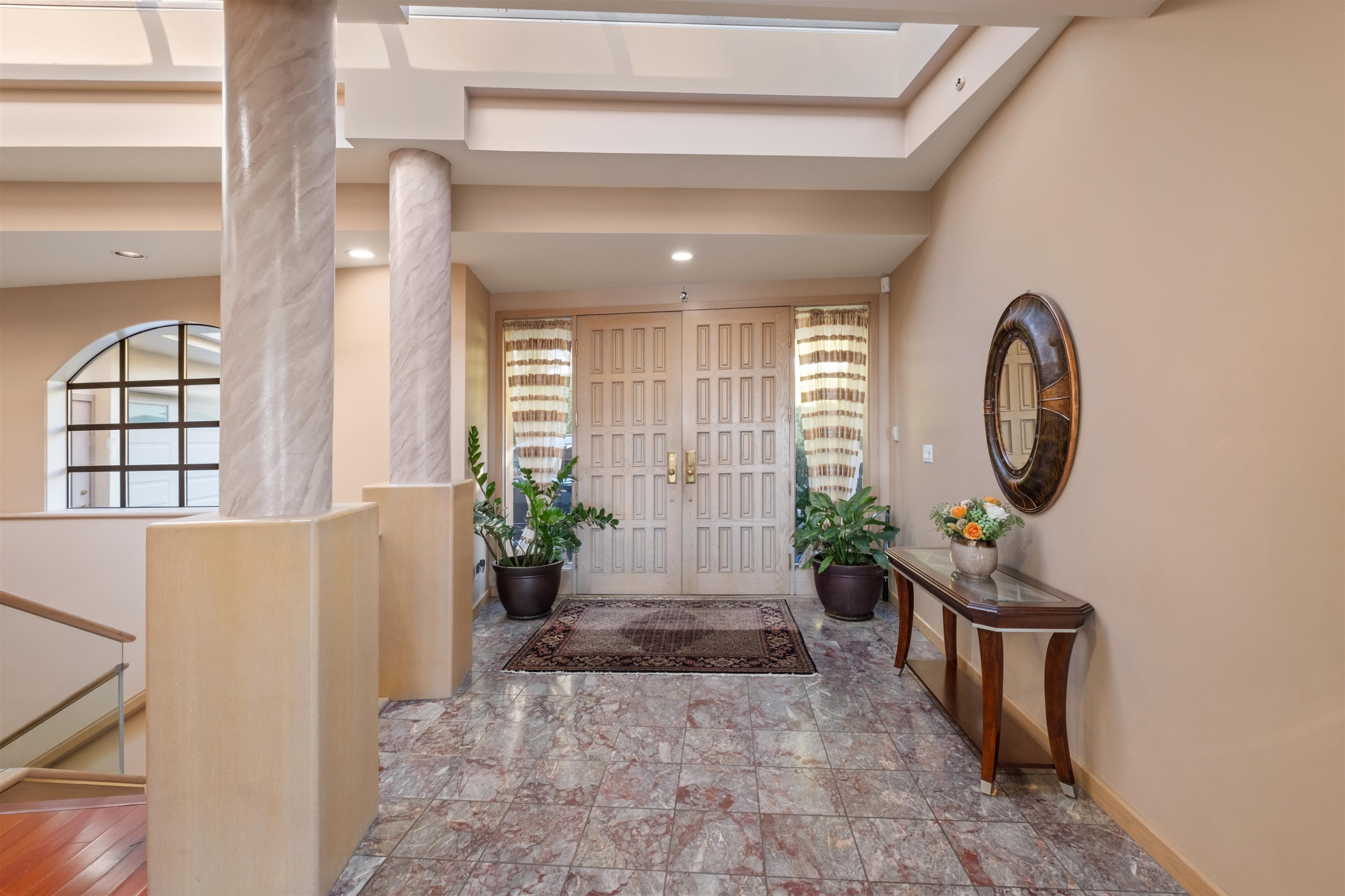 2490 Westhill Court, West Vancouver, BC