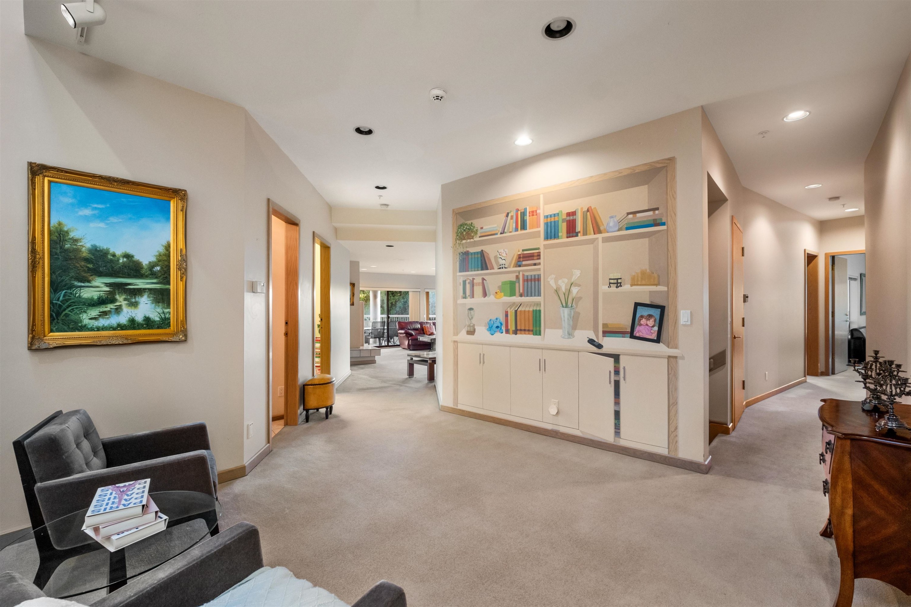 2490 Westhill Court, West Vancouver, BC