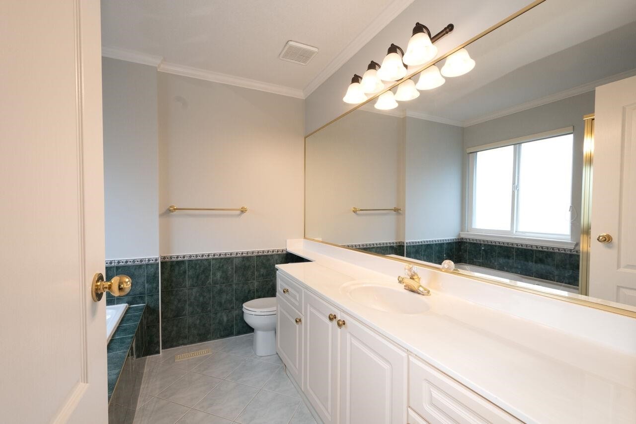 1273 Eldon Road, North Vancouver, BC