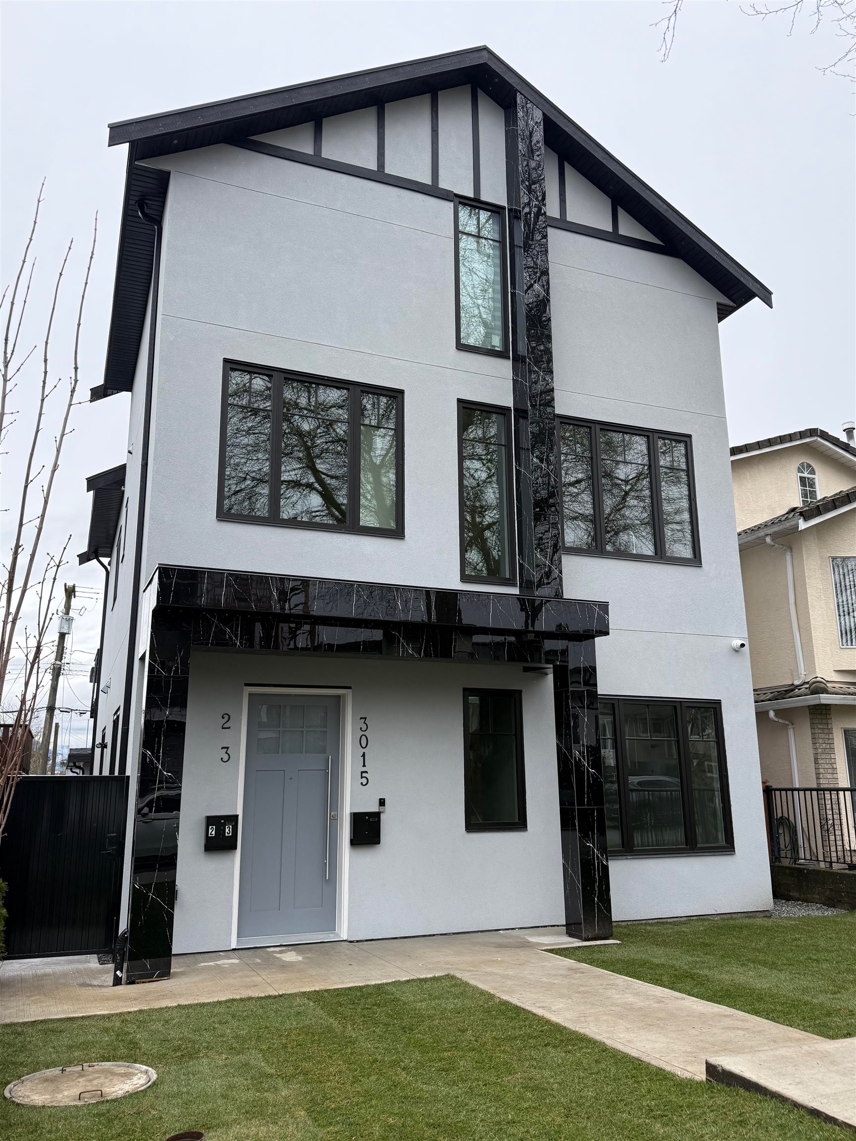 3015 19Th Avenue E, Vancouver, BC