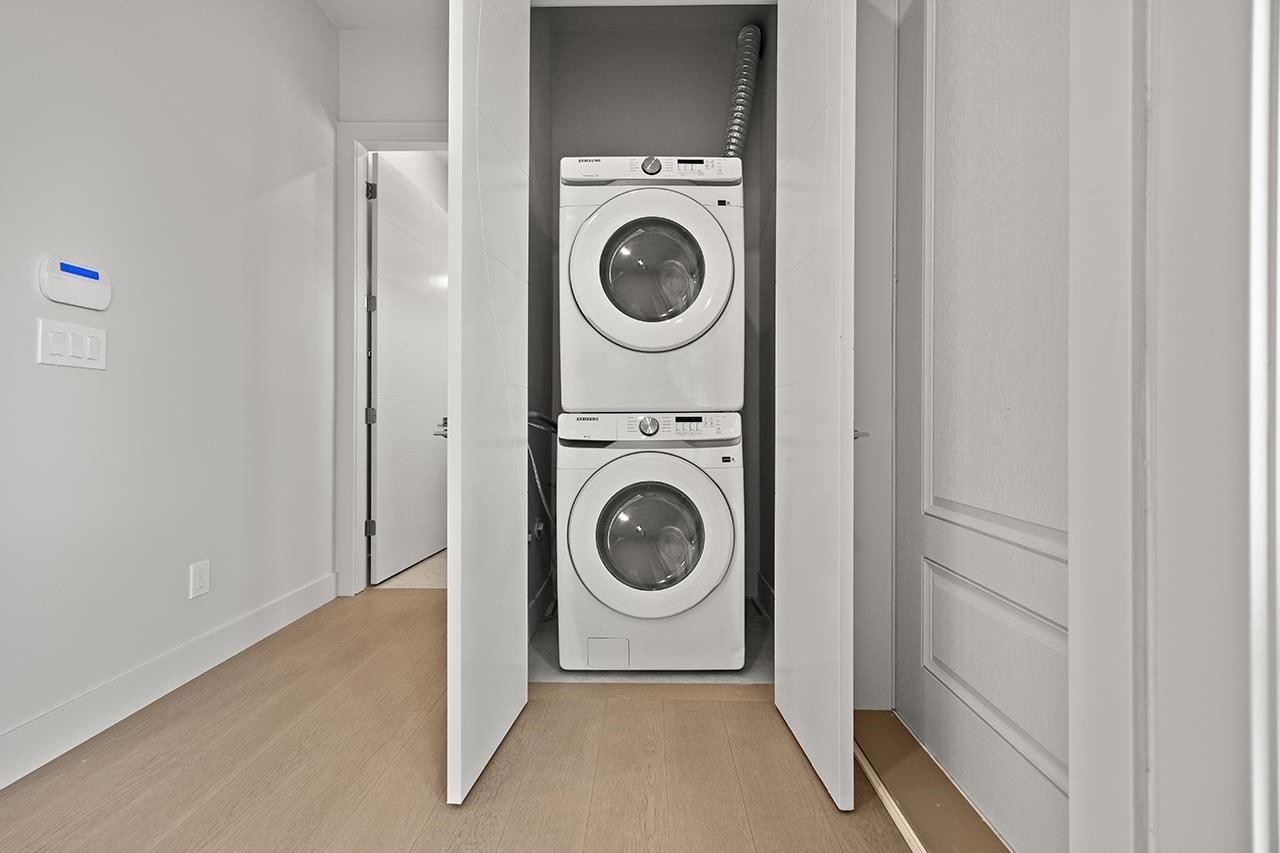 3015 19Th Avenue E, Vancouver, BC