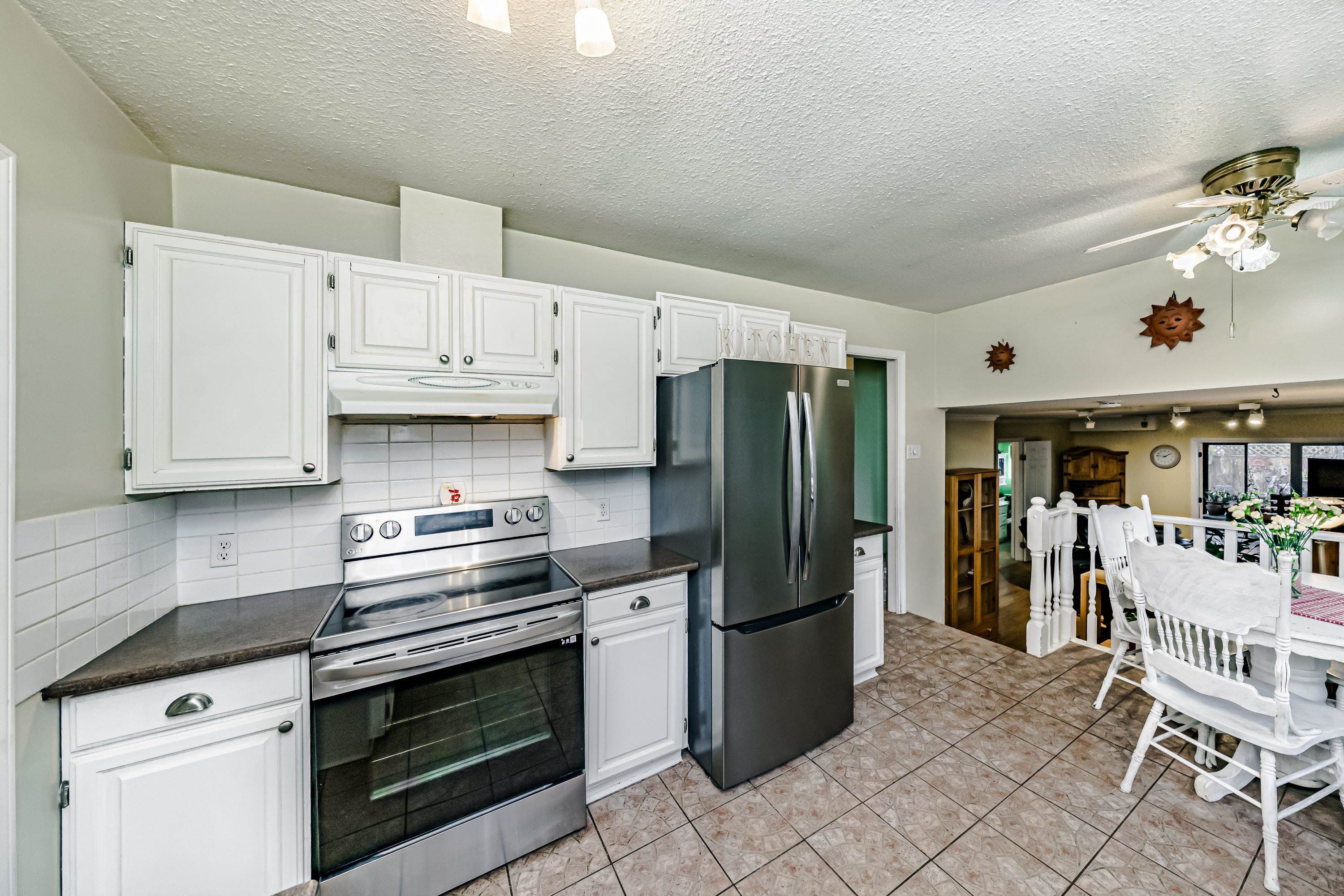 1265 Lynwood Avenue, Port Coquitlam, BC
