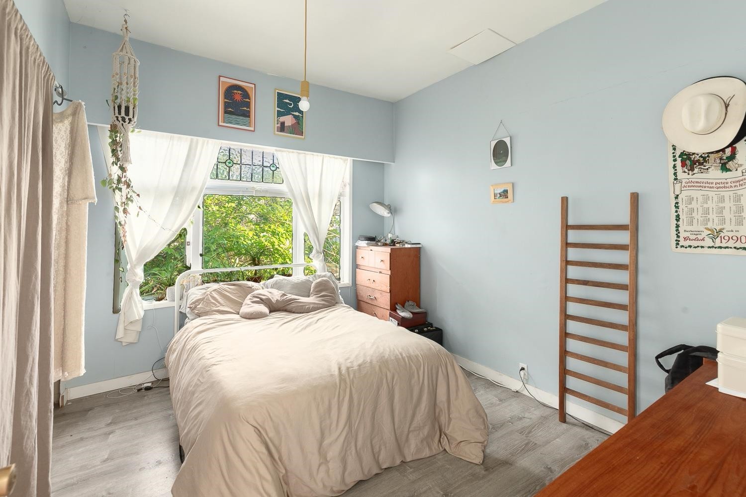 236 12Th Avenue W, Vancouver, BC