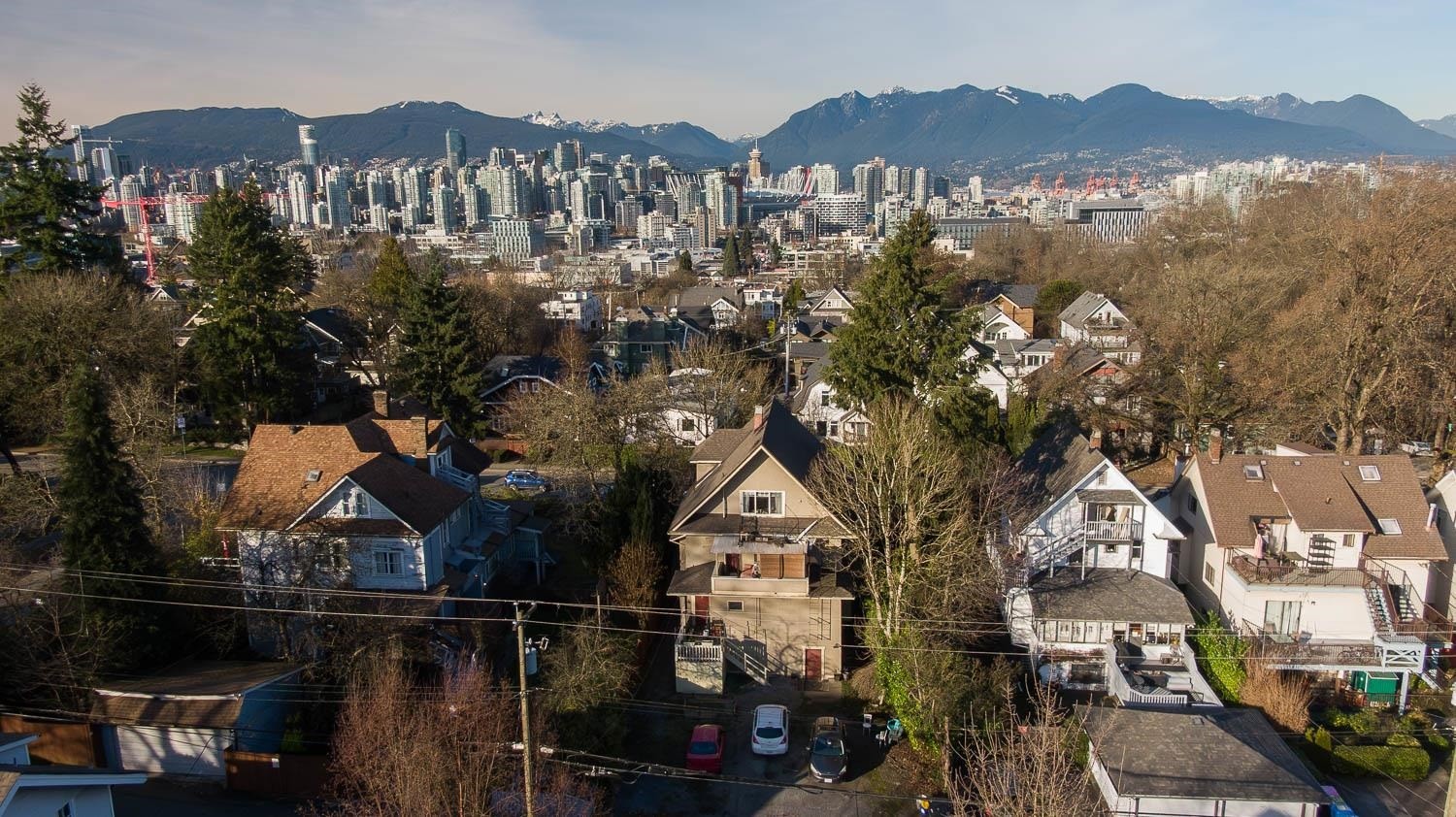 236 12Th Avenue W, Vancouver, BC