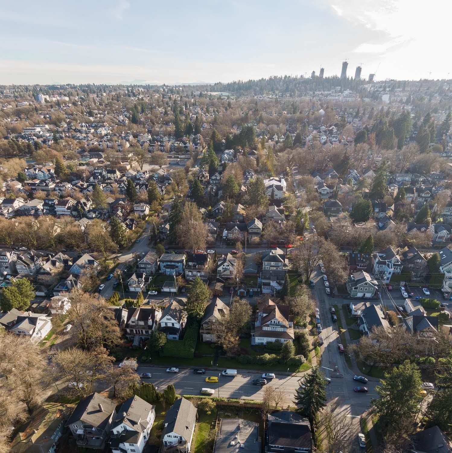 236 12Th Avenue W, Vancouver, BC