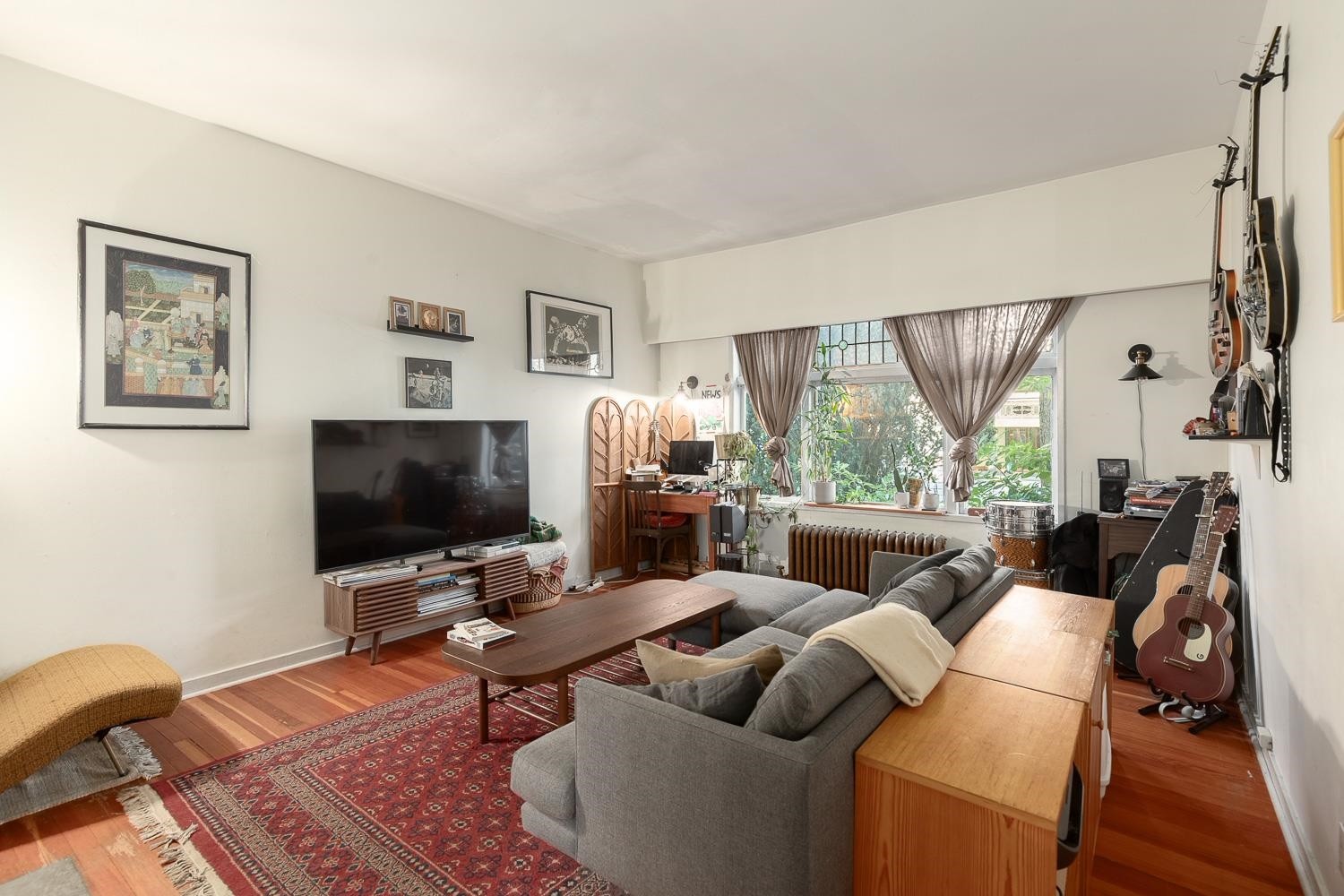 236 12Th Avenue W, Vancouver, BC