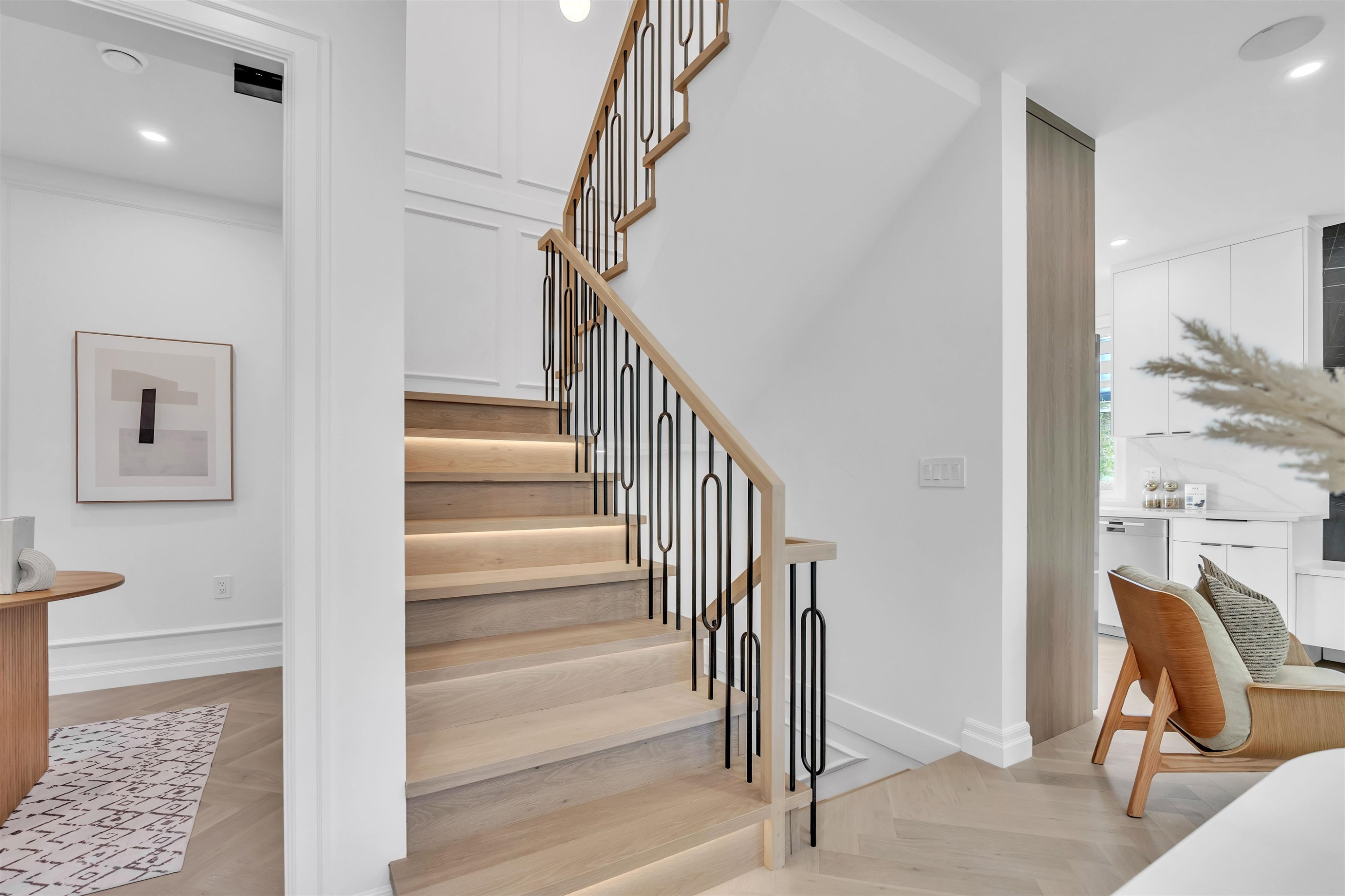 2153 20Th Avenue E, Vancouver, BC