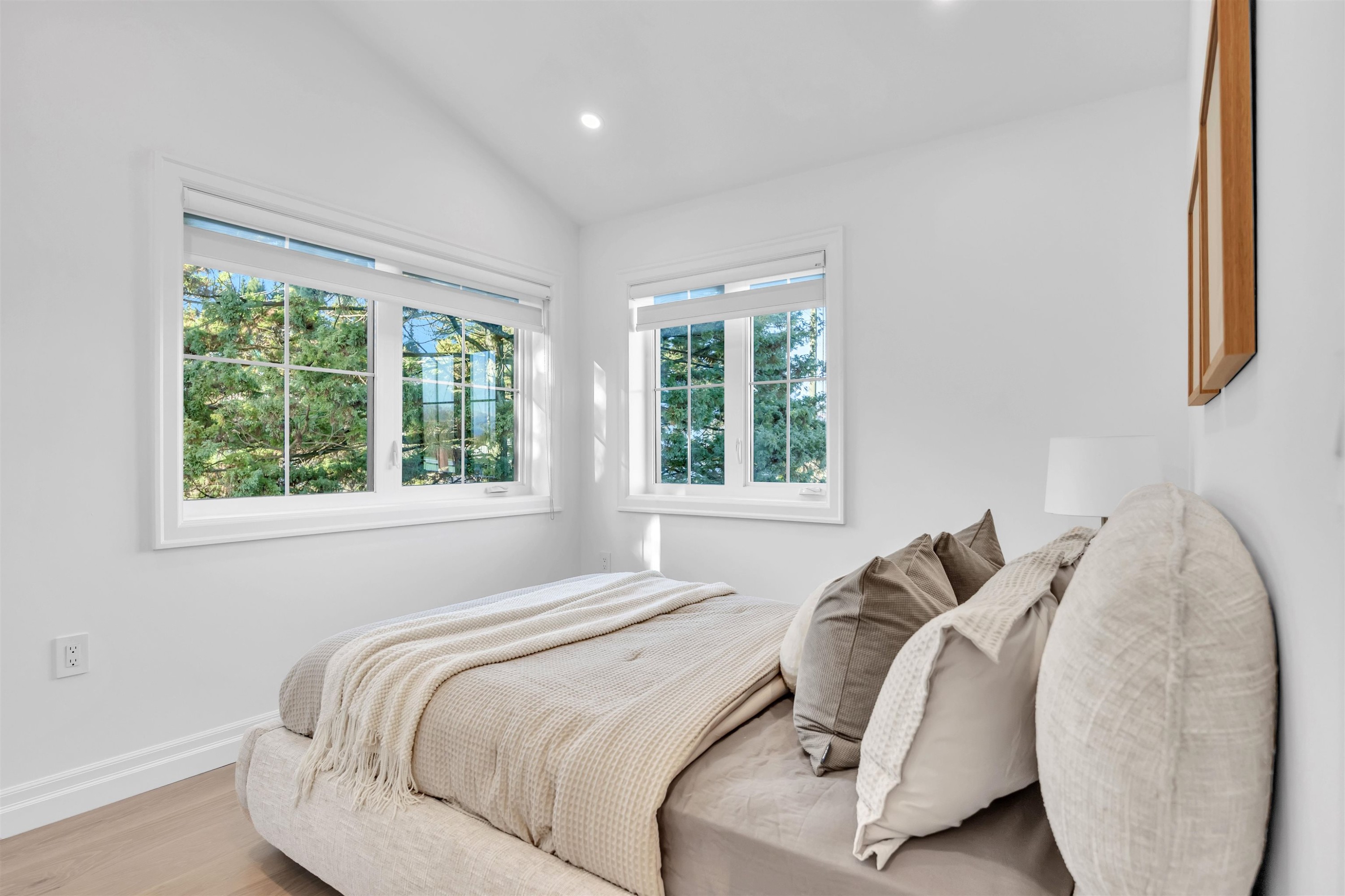 2153 20Th Avenue E, Vancouver, BC
