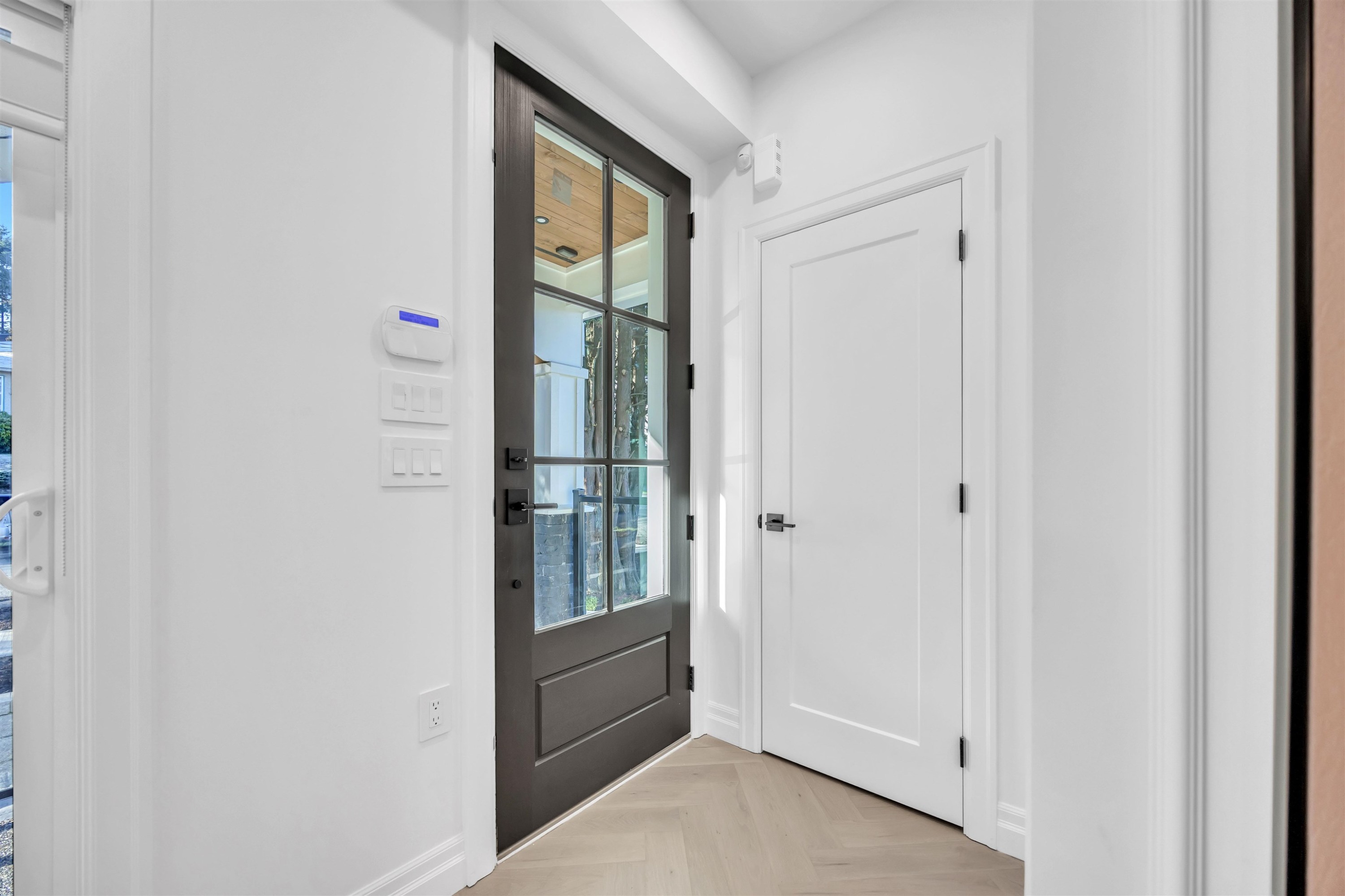 2153 20Th Avenue E, Vancouver, BC