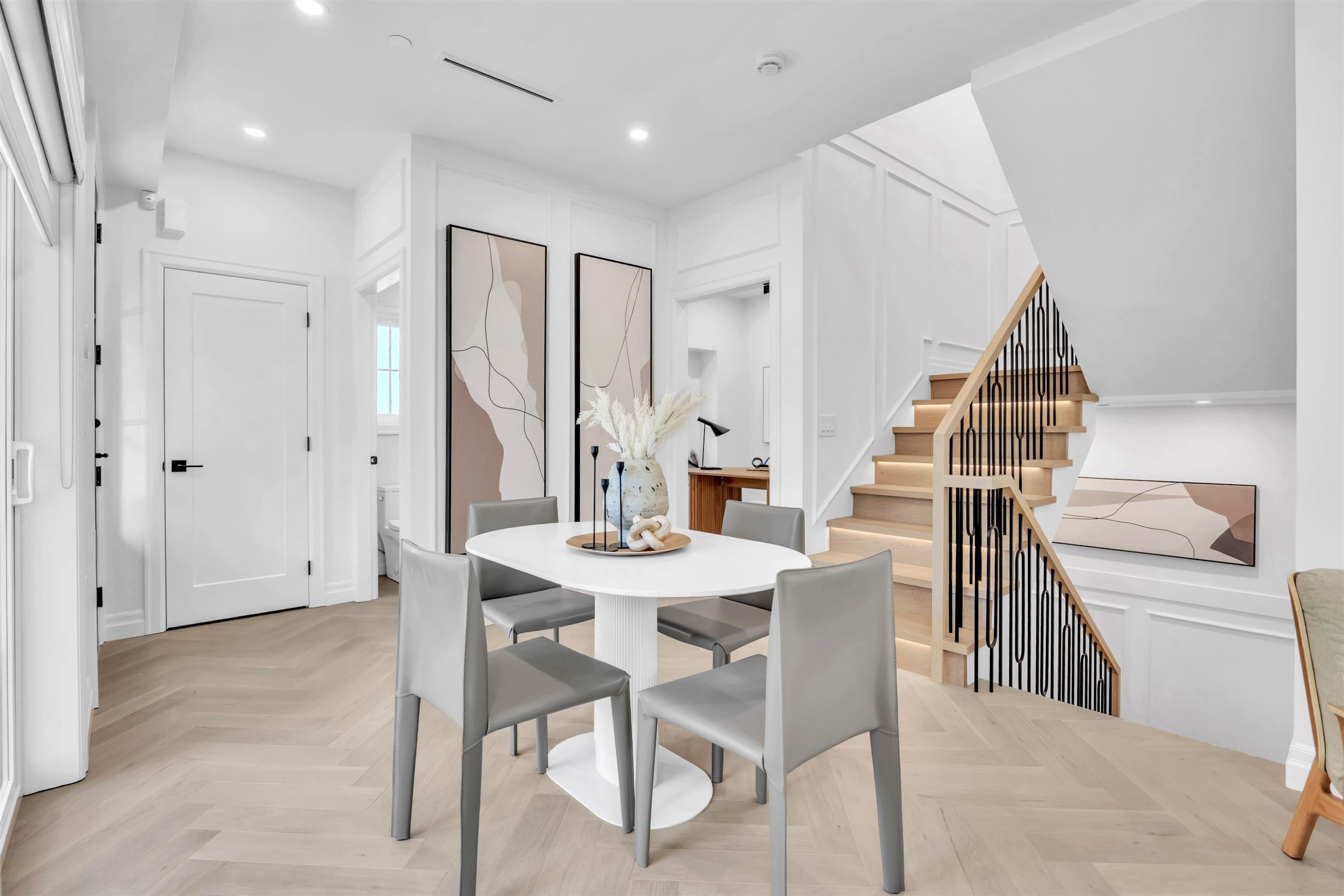 2153 20Th Avenue E, Vancouver, BC