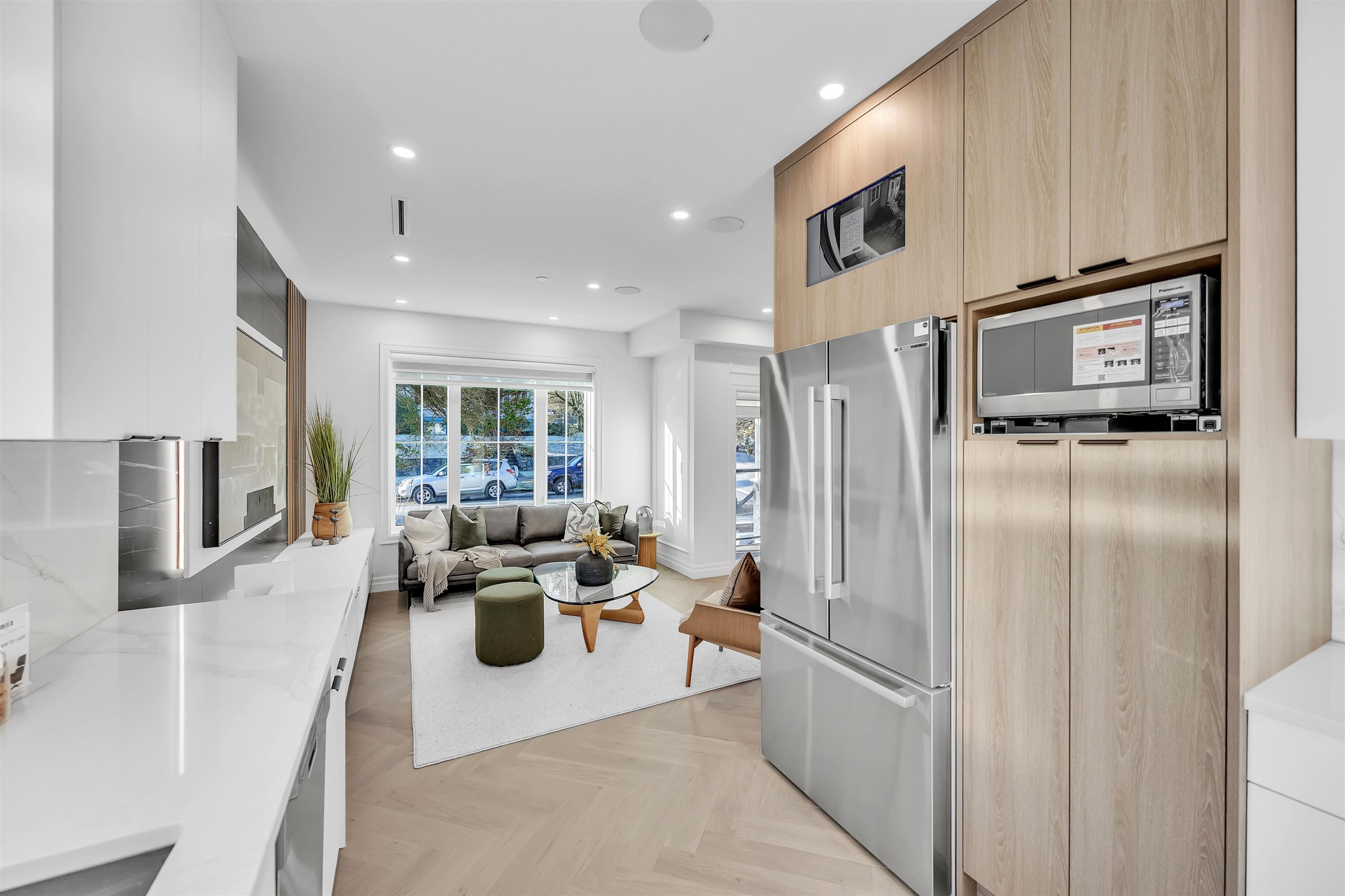 2153 20Th Avenue E, Vancouver, BC