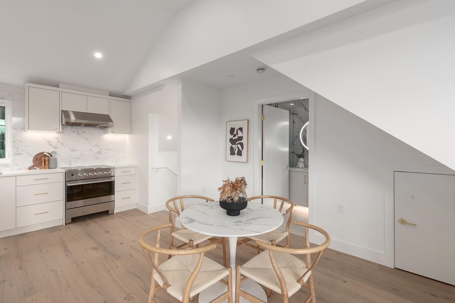 464 17Th Avenue E, Vancouver, BC