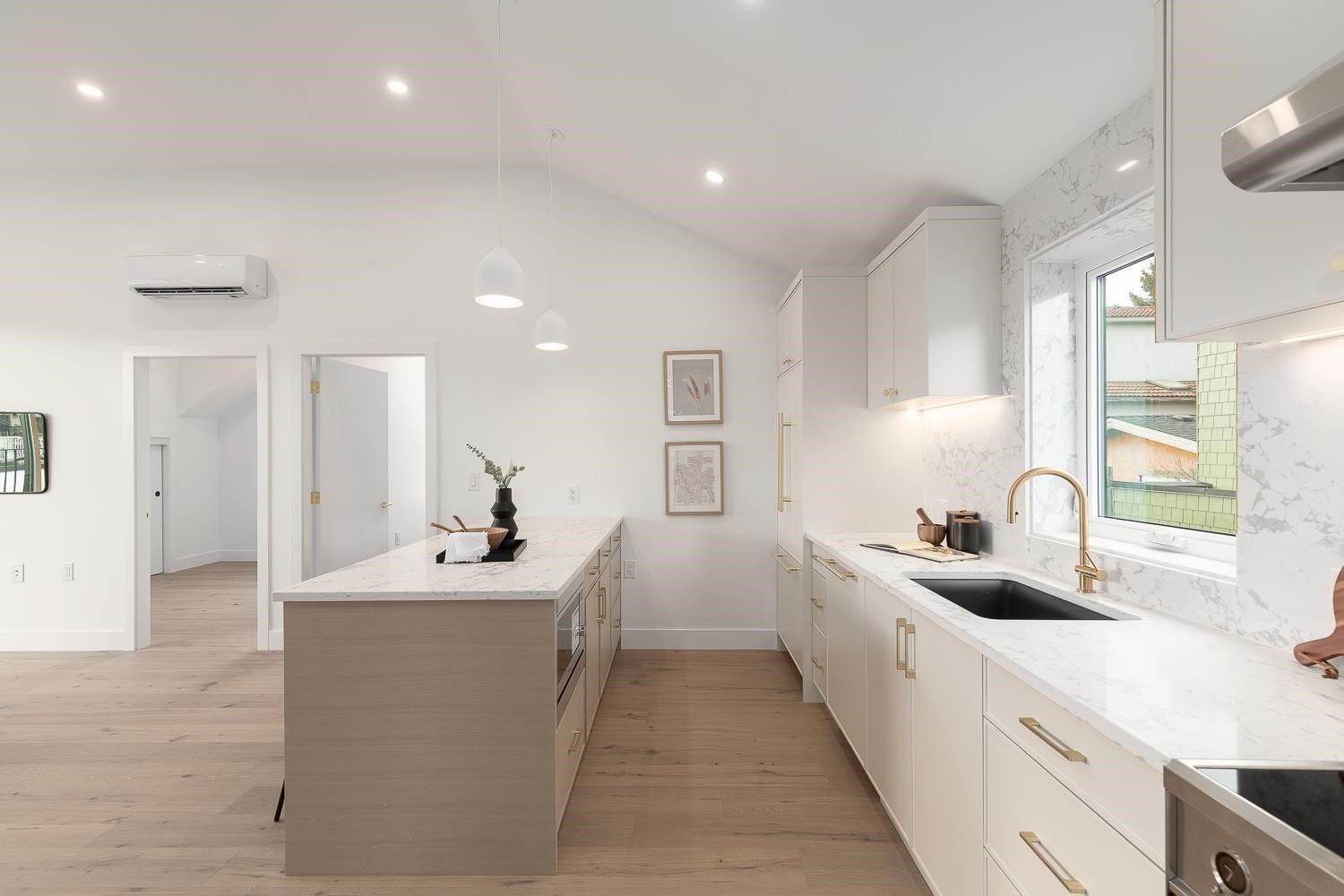 464 17Th Avenue E, Vancouver, BC