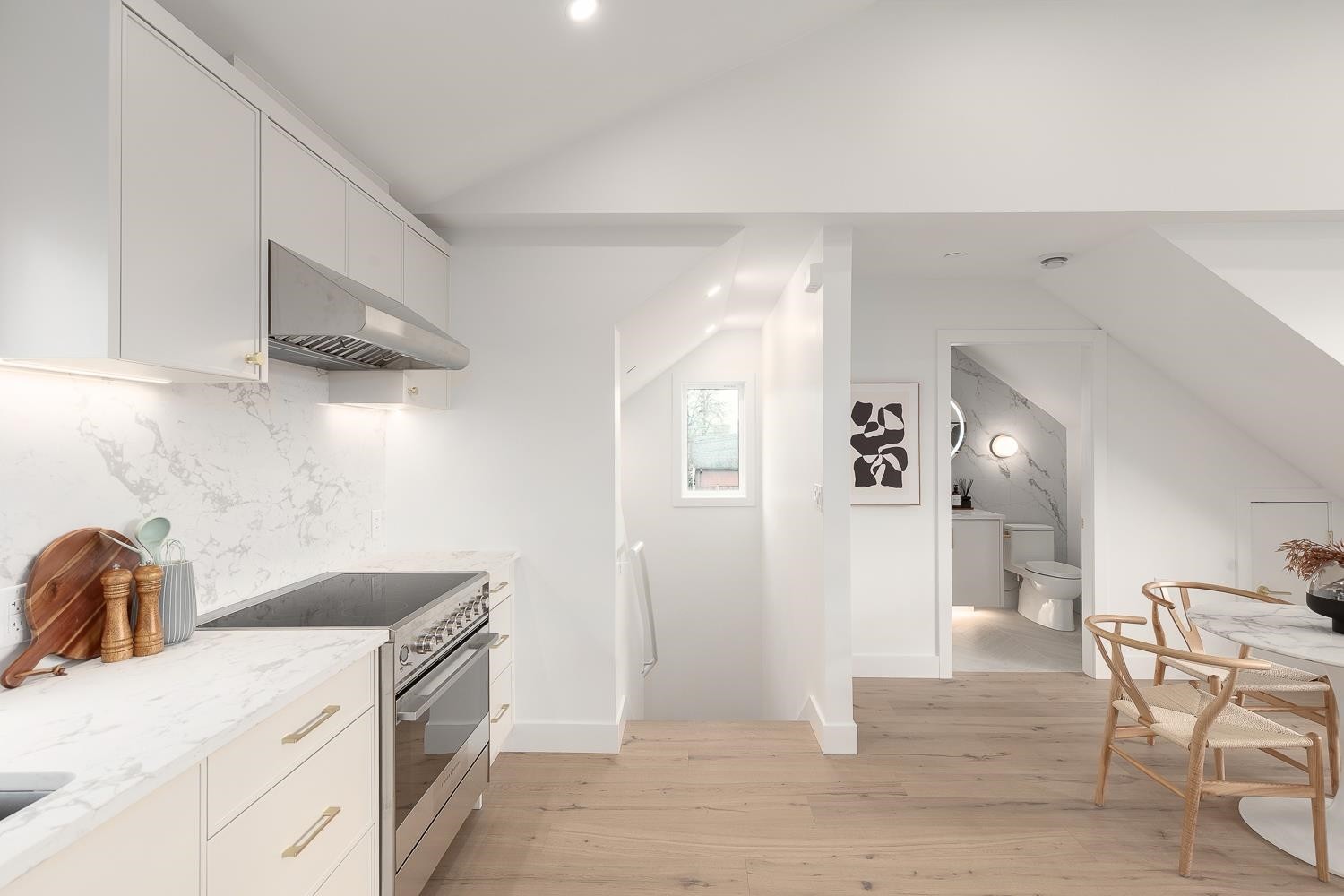 464 17Th Avenue E, Vancouver, BC