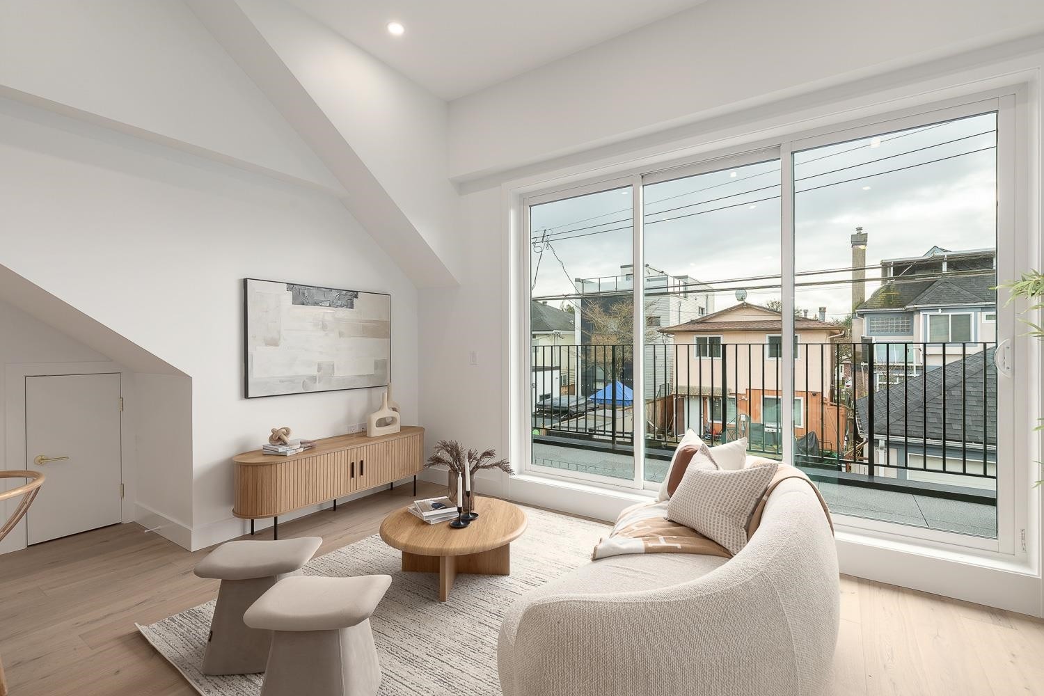 464 17Th Avenue E, Vancouver, BC