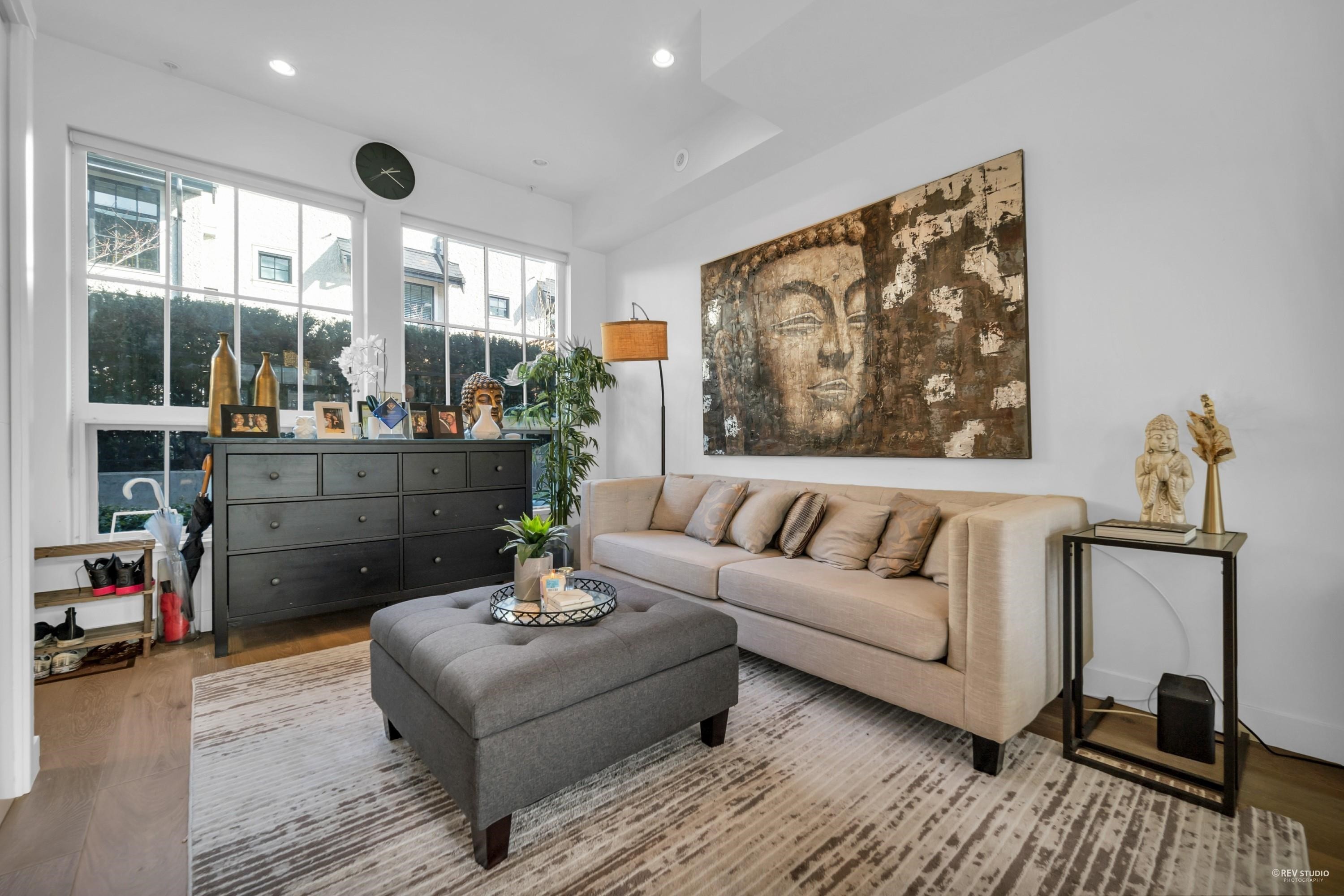 7901 Oak Street, Vancouver, BC