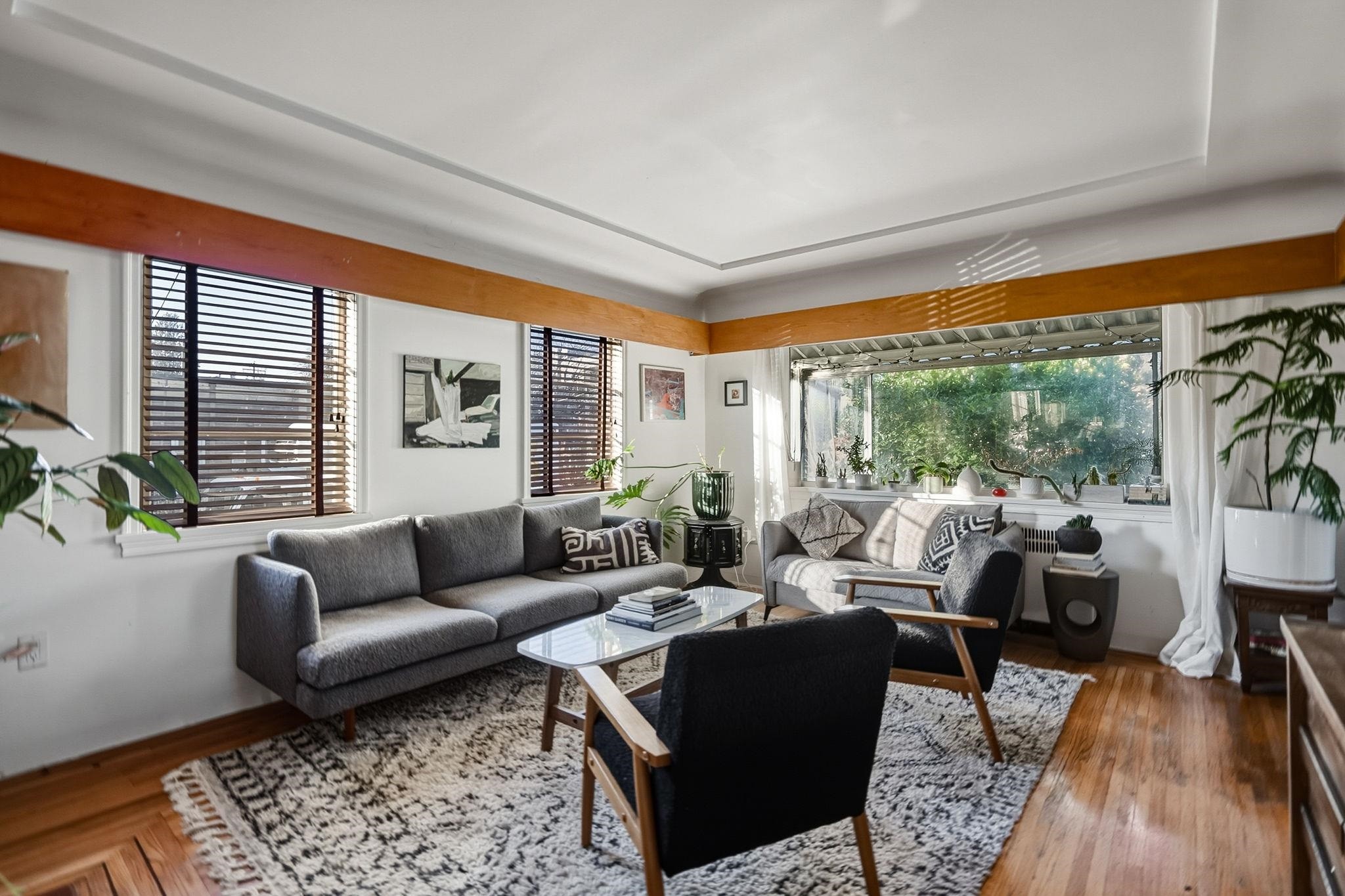 228 26Th Avenue E, Vancouver, BC