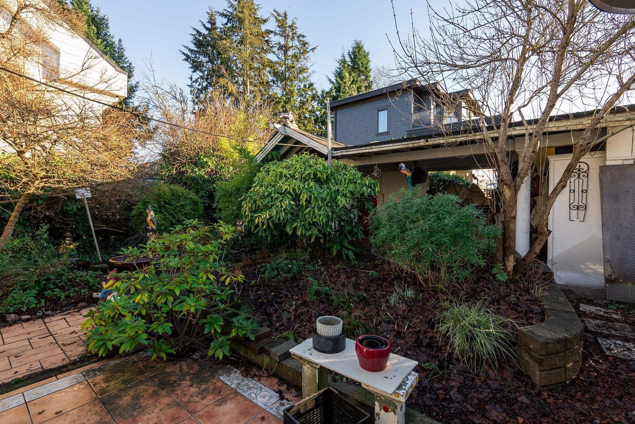228 26Th Avenue E, Vancouver, BC
