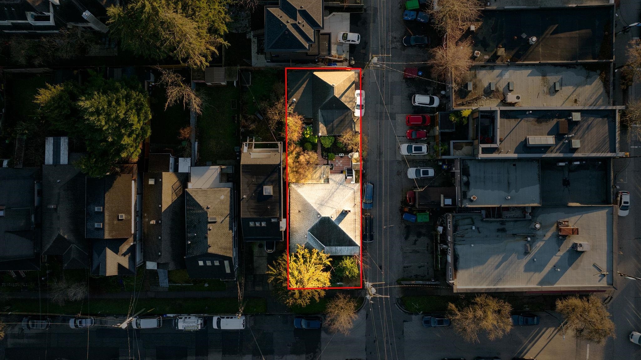 228 26Th Avenue E, Vancouver, BC