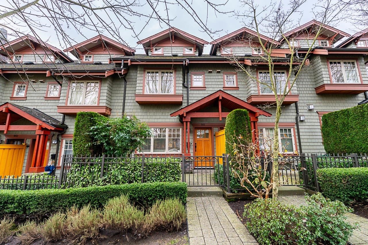 966 43Rd Avenue W, Vancouver, BC
