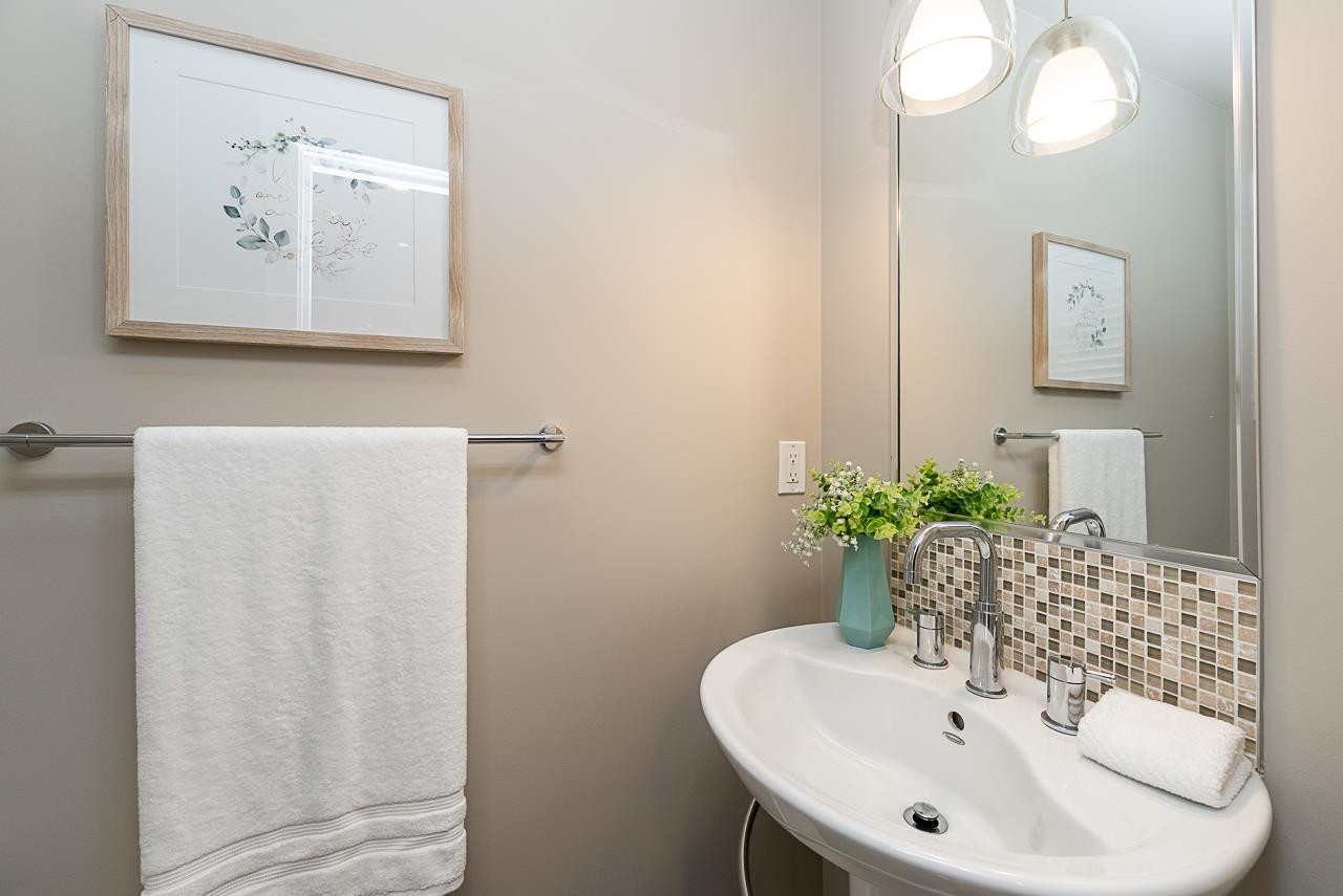 966 43Rd Avenue W, Vancouver, BC