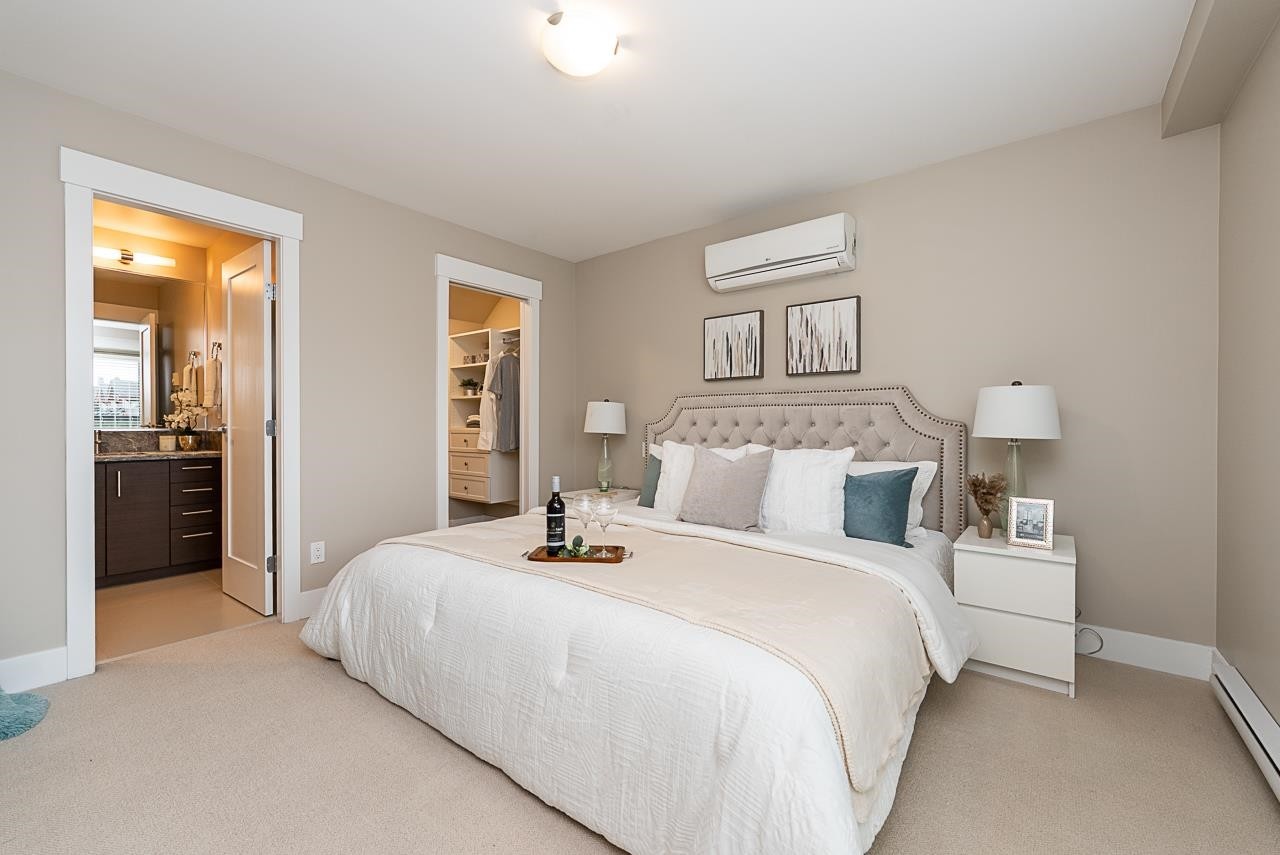 966 43Rd Avenue W, Vancouver, BC