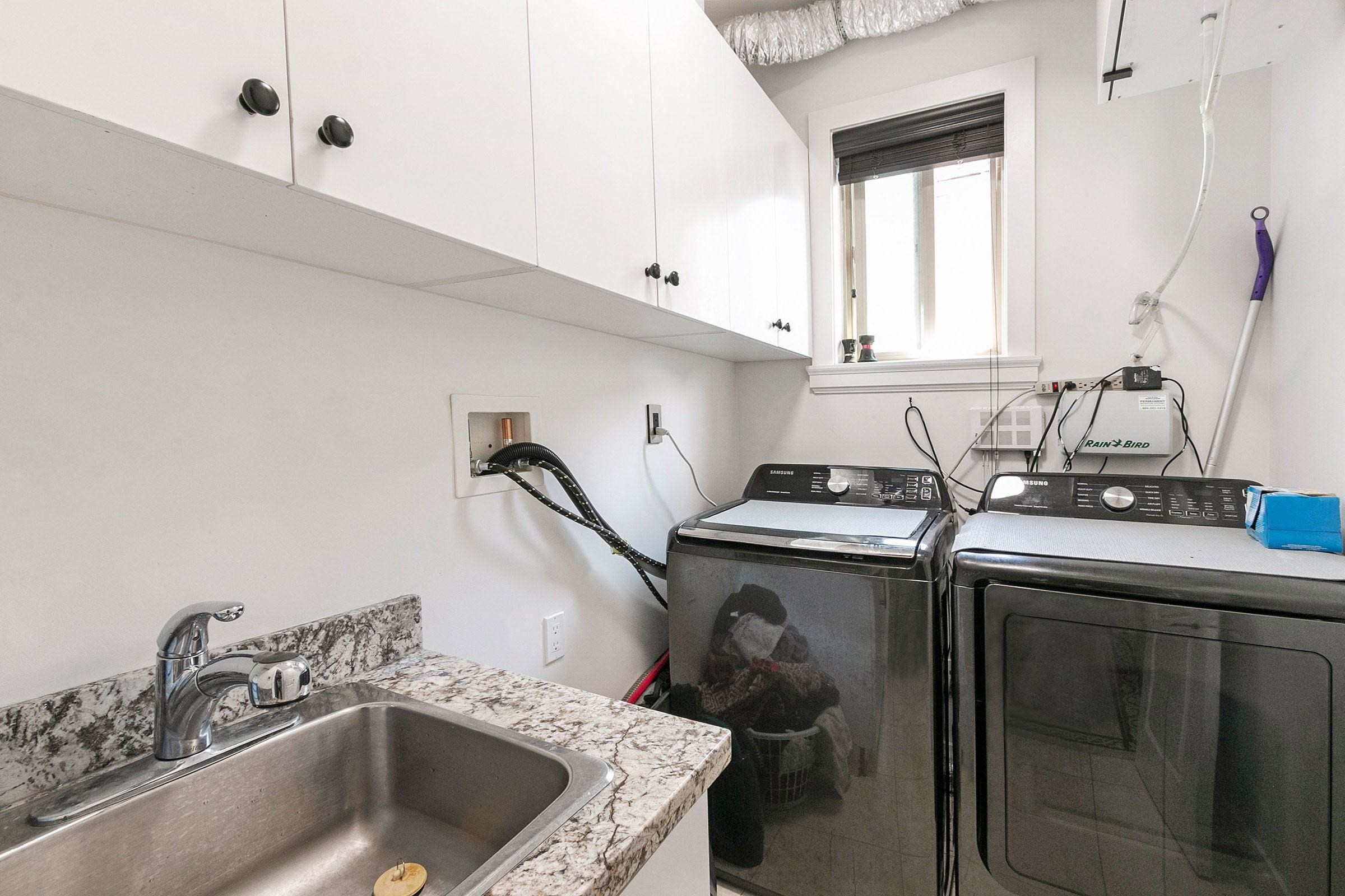 1060 61St Avenue E, Vancouver, BC