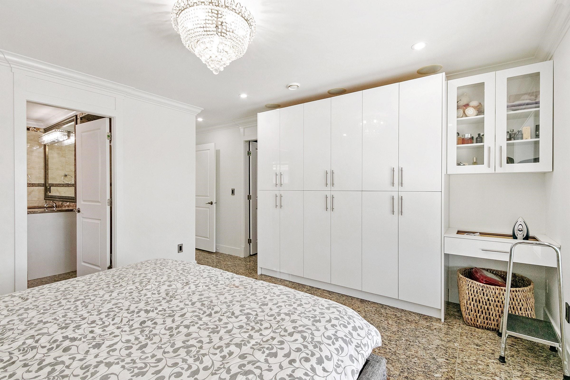 1060 61St Avenue E, Vancouver, BC