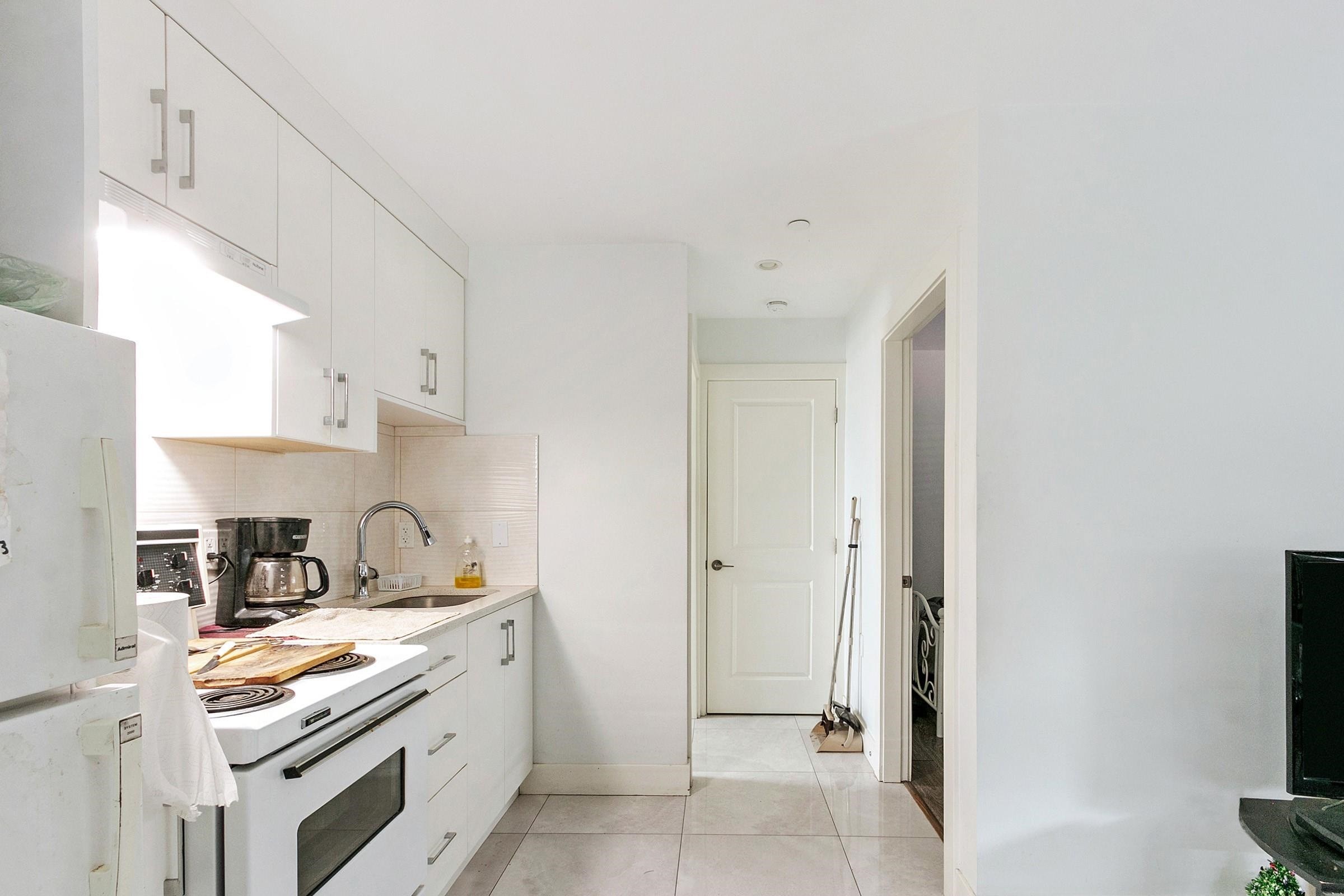 1060 61St Avenue E, Vancouver, BC