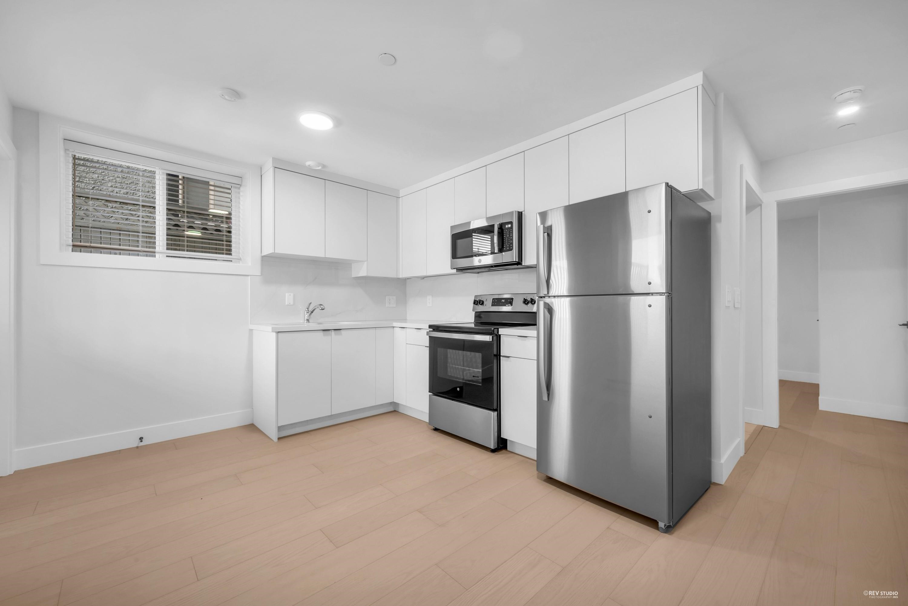 3417 Seaforth Drive, Vancouver, BC