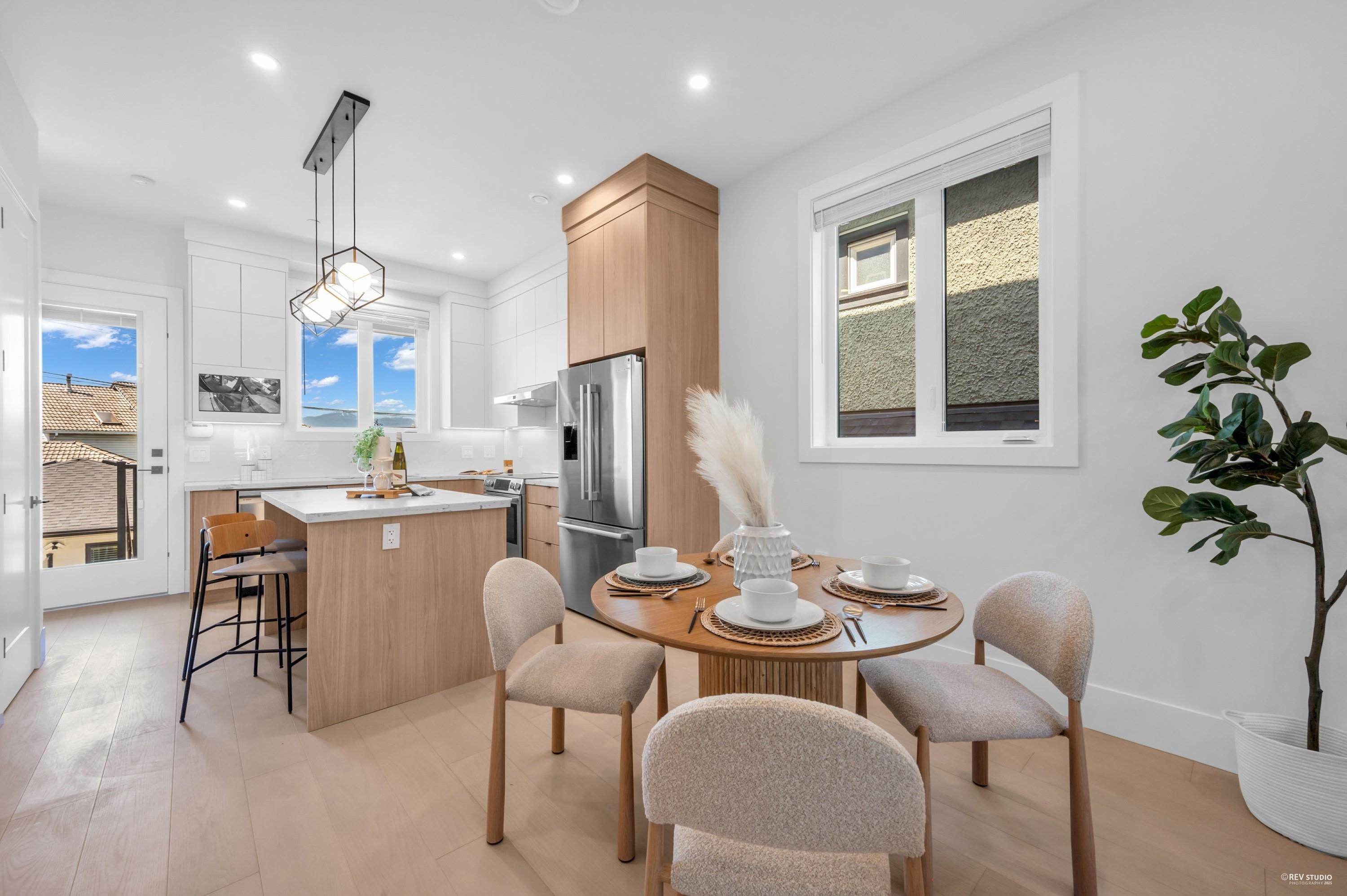 3417 Seaforth Drive, Vancouver, BC