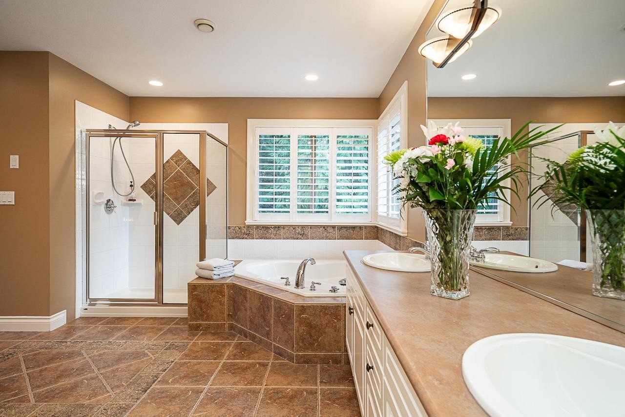 76 Eagle Pass, Port Moody, BC