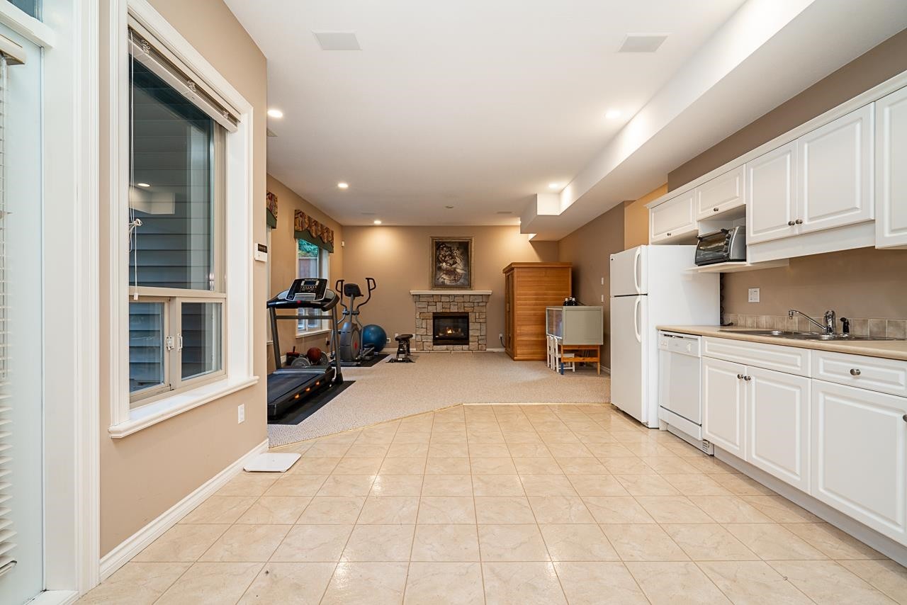 76 Eagle Pass, Port Moody, BC