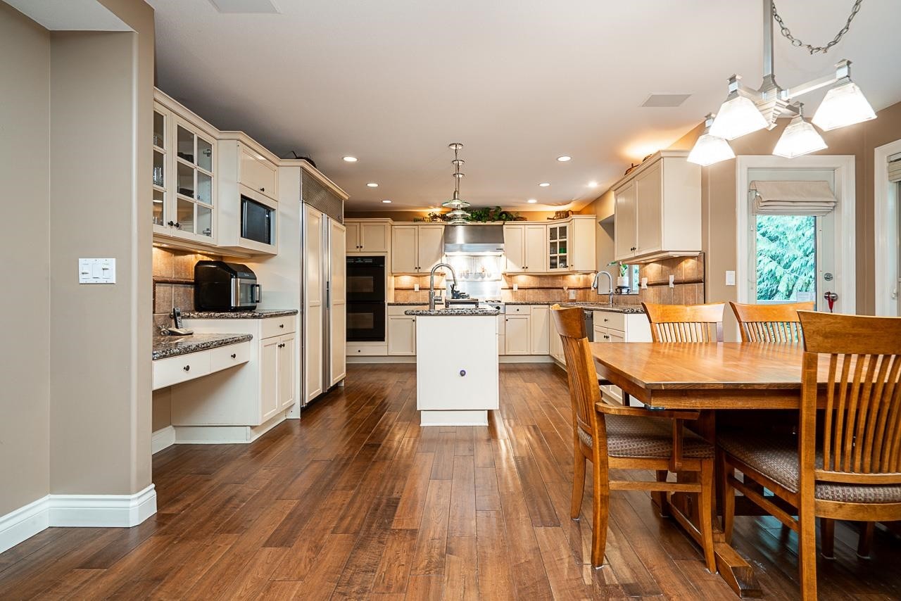 76 Eagle Pass, Port Moody, BC