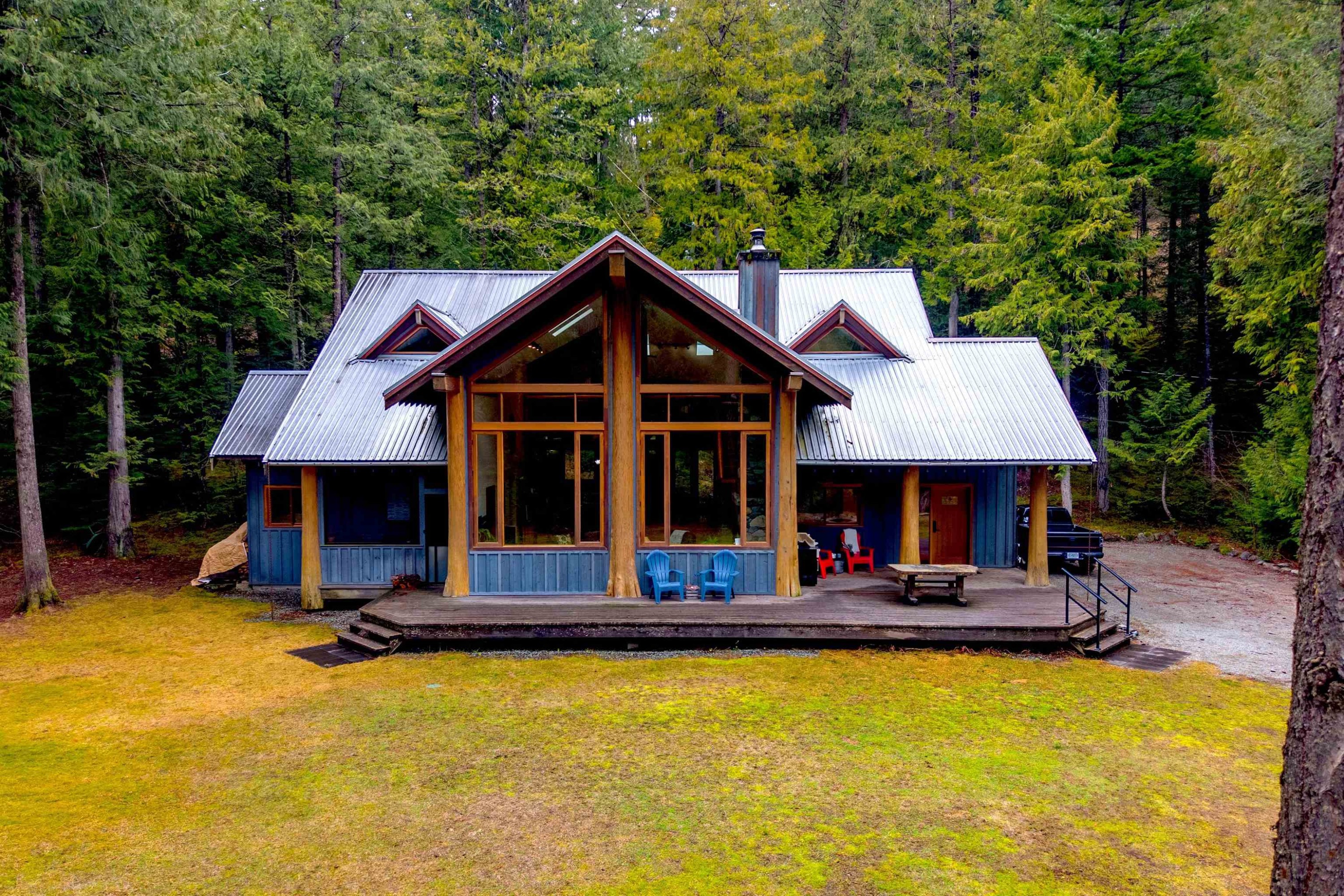 2 Walkerville Road, Pemberton, BC