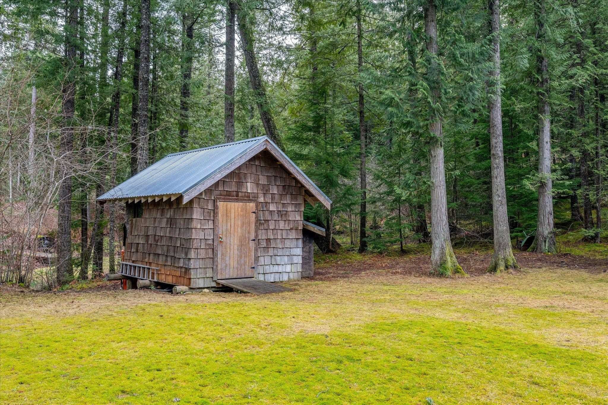 2 Walkerville Road, Pemberton, BC