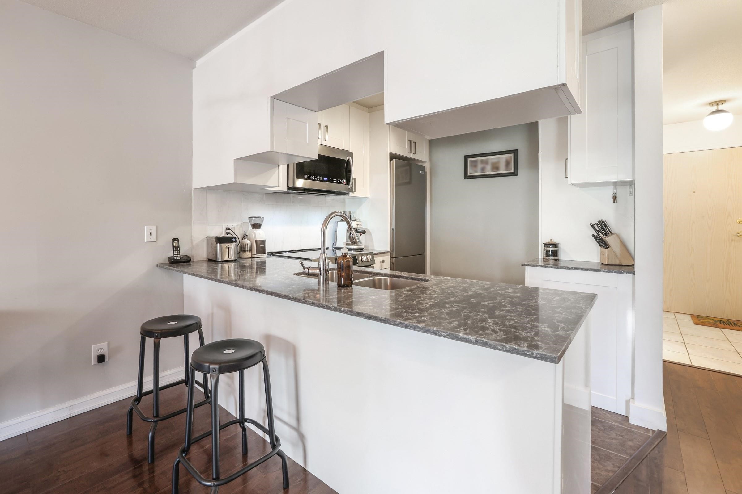 304-135 Eleventh Street, New Westminster, BC