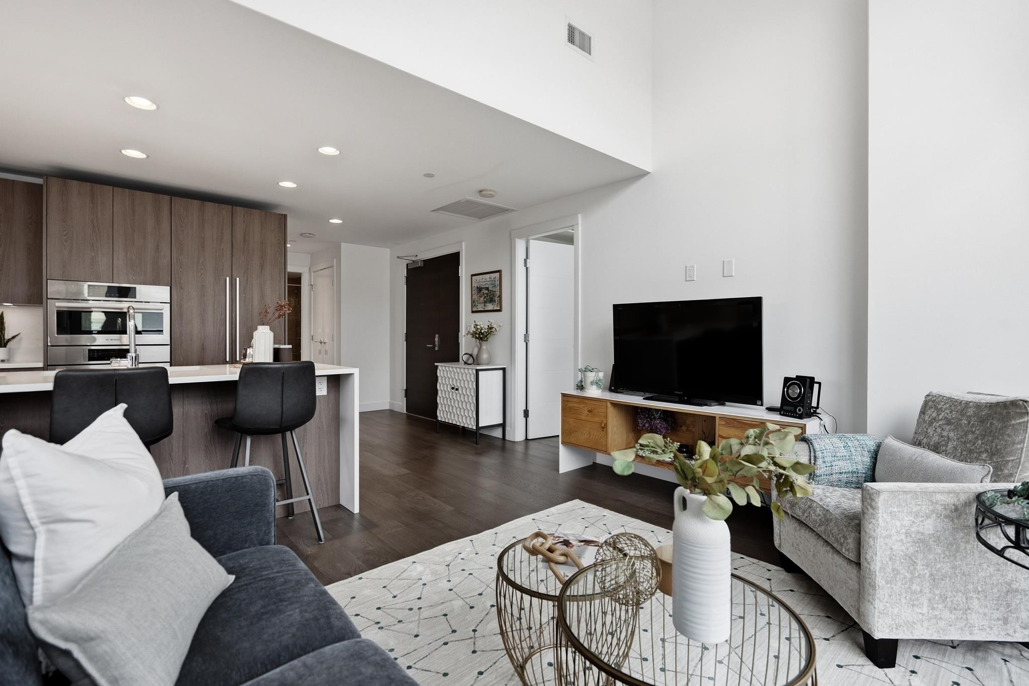 505-2738 Library Lane, North Vancouver, BC