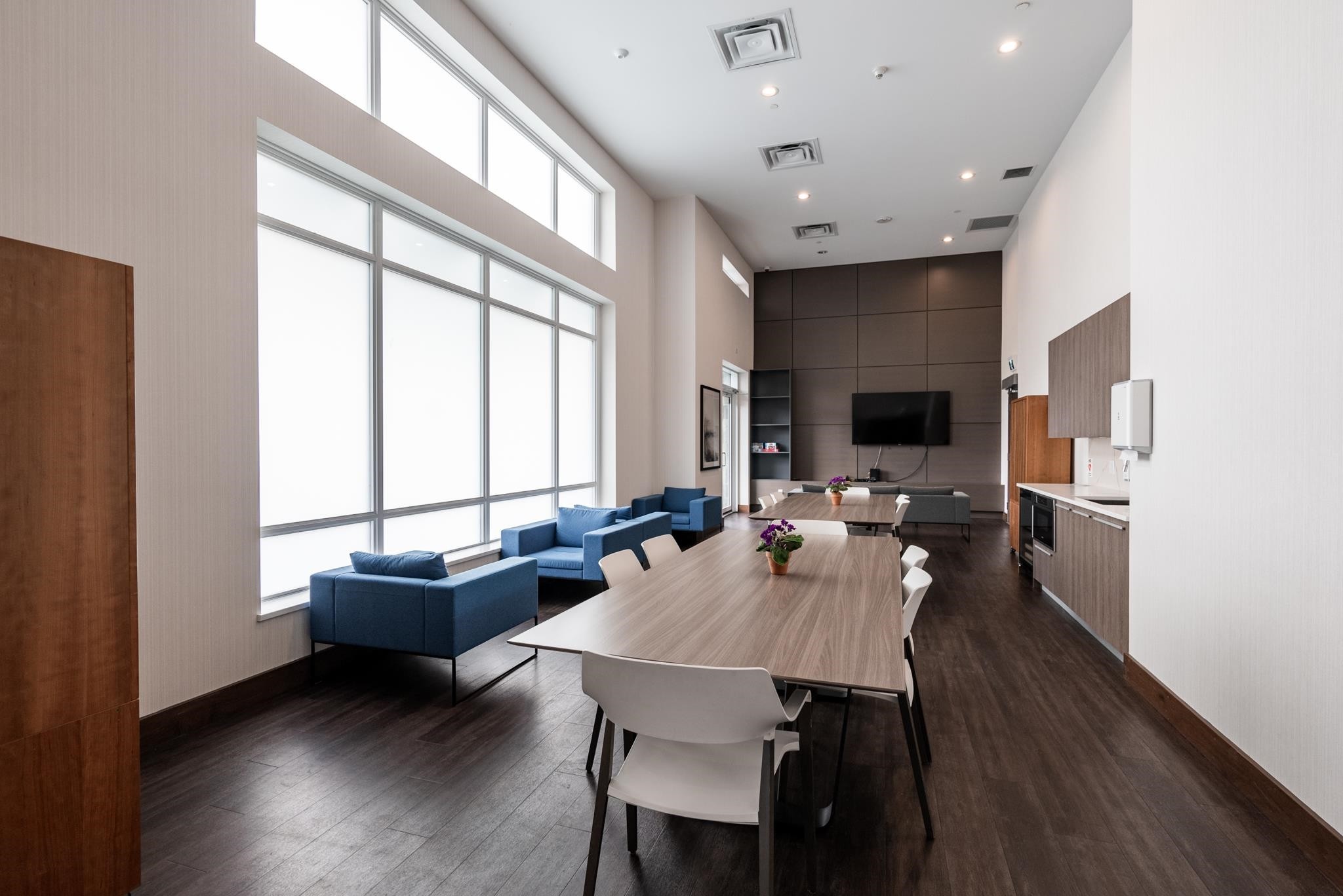 505-2738 Library Lane, North Vancouver, BC