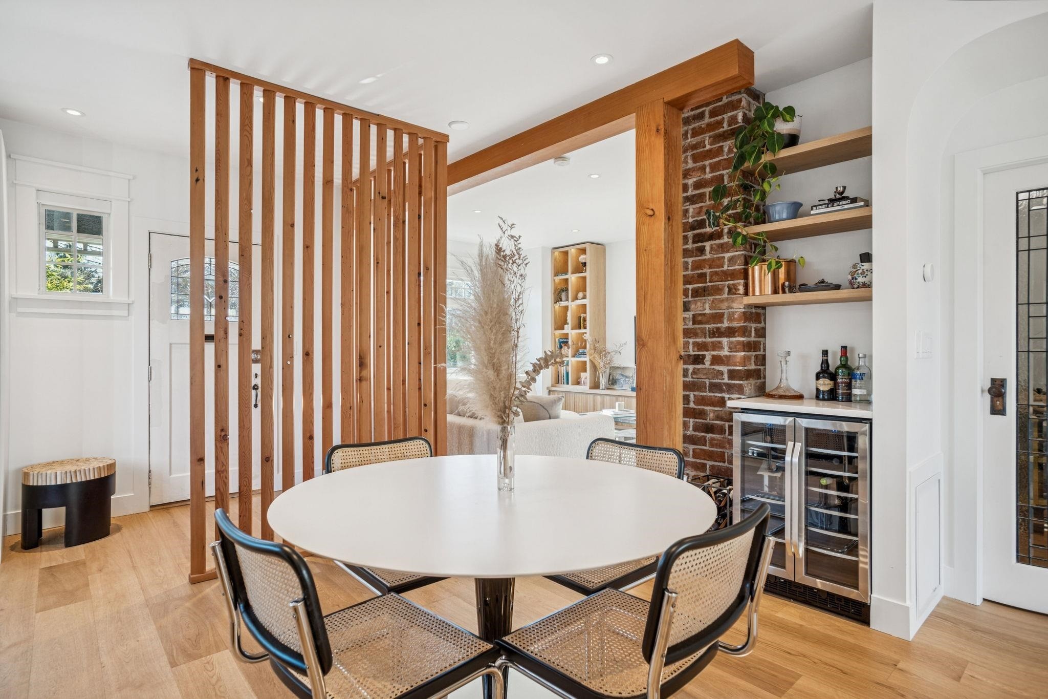 1851 16Th Avenue E, Vancouver, BC