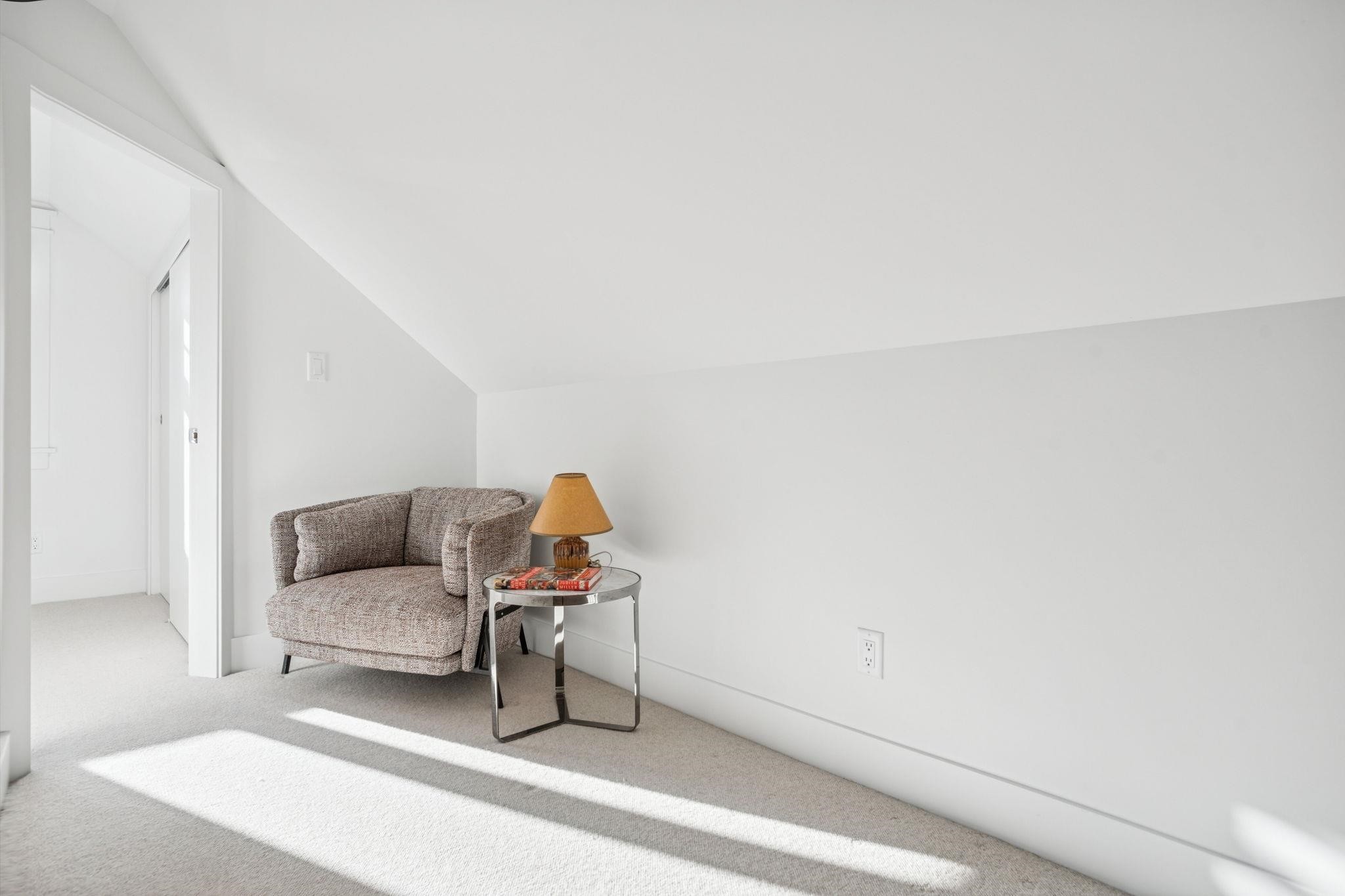 1851 16Th Avenue E, Vancouver, BC