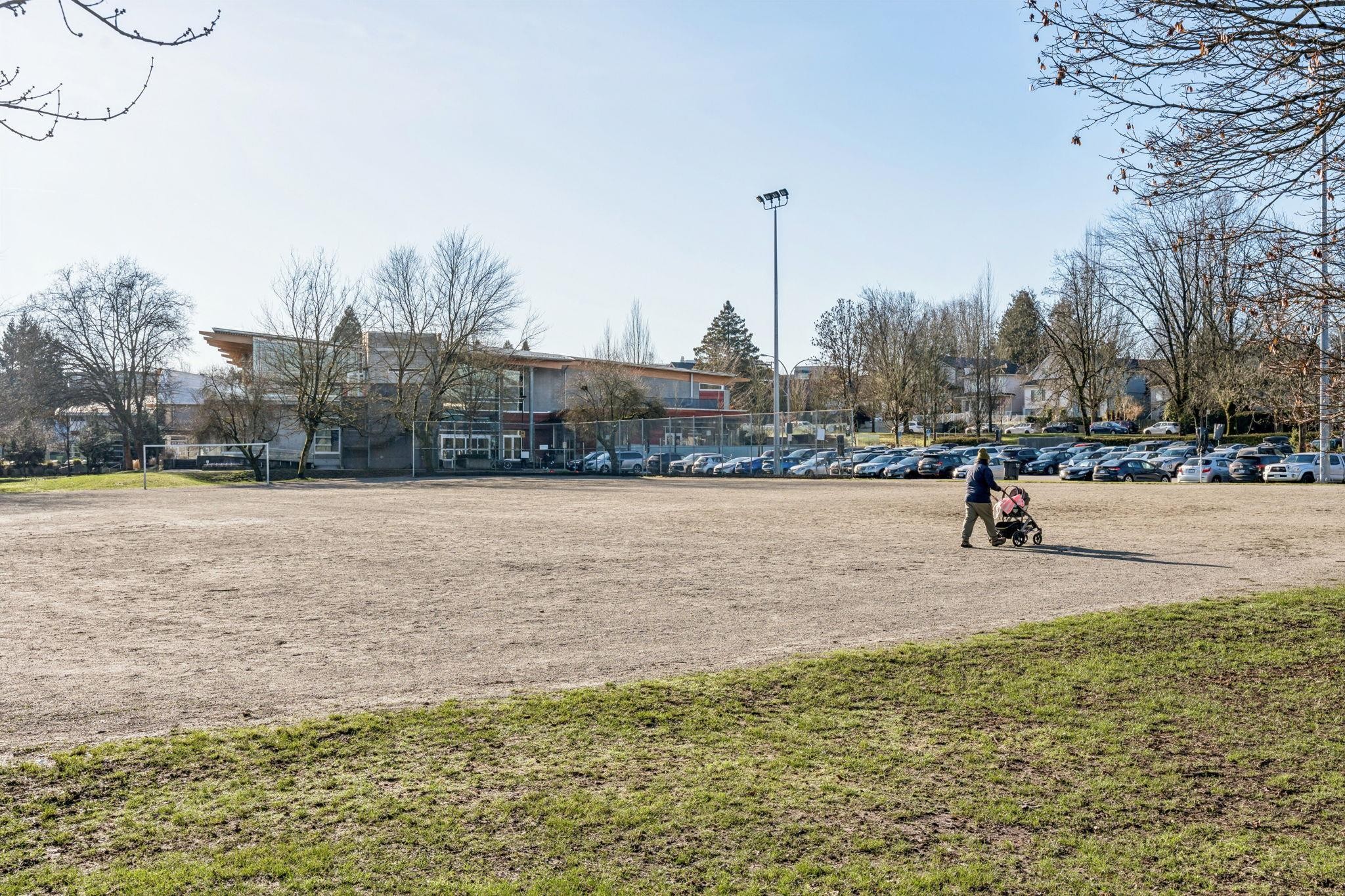 1851 16Th Avenue E, Vancouver, BC