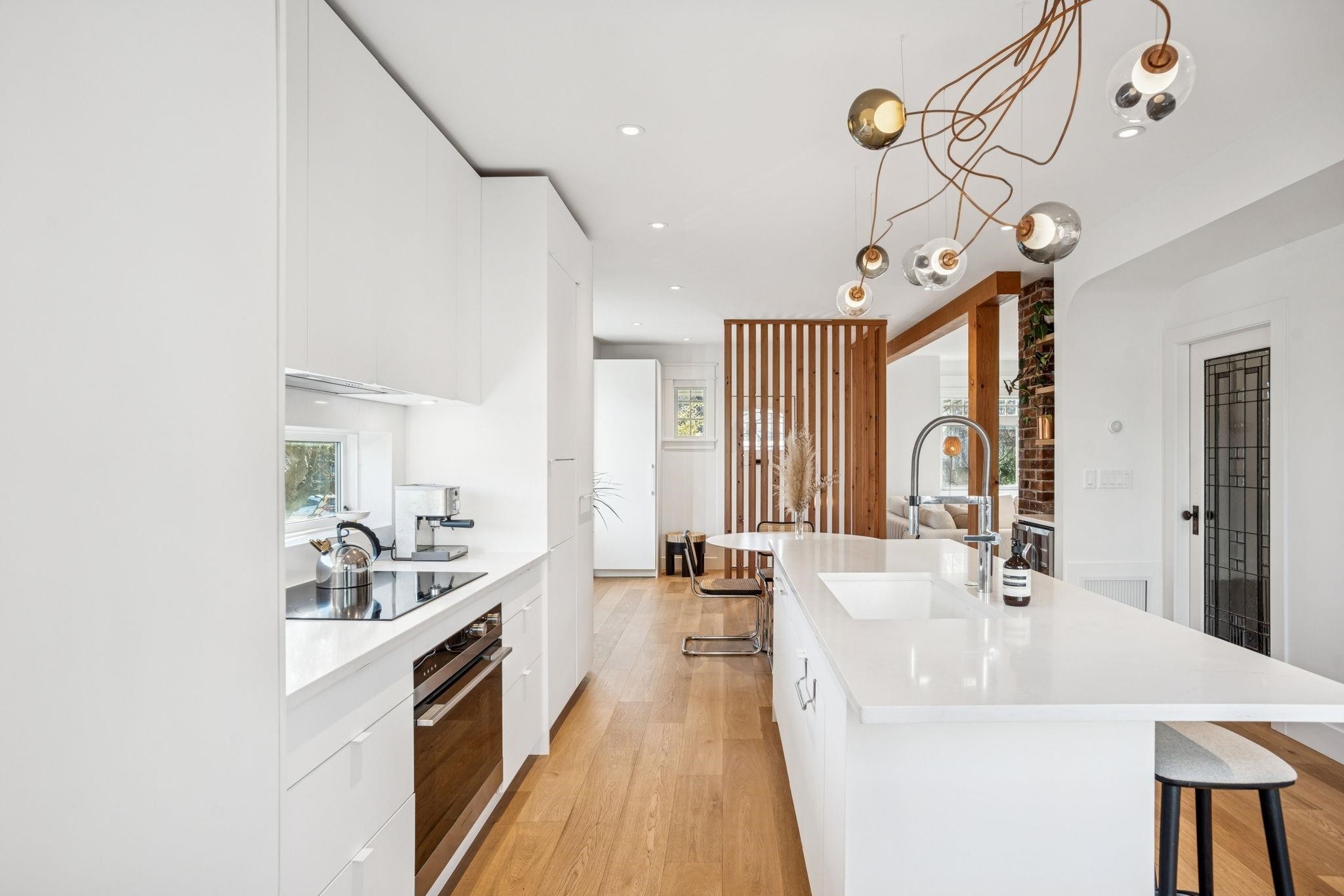 1851 16Th Avenue E, Vancouver, BC