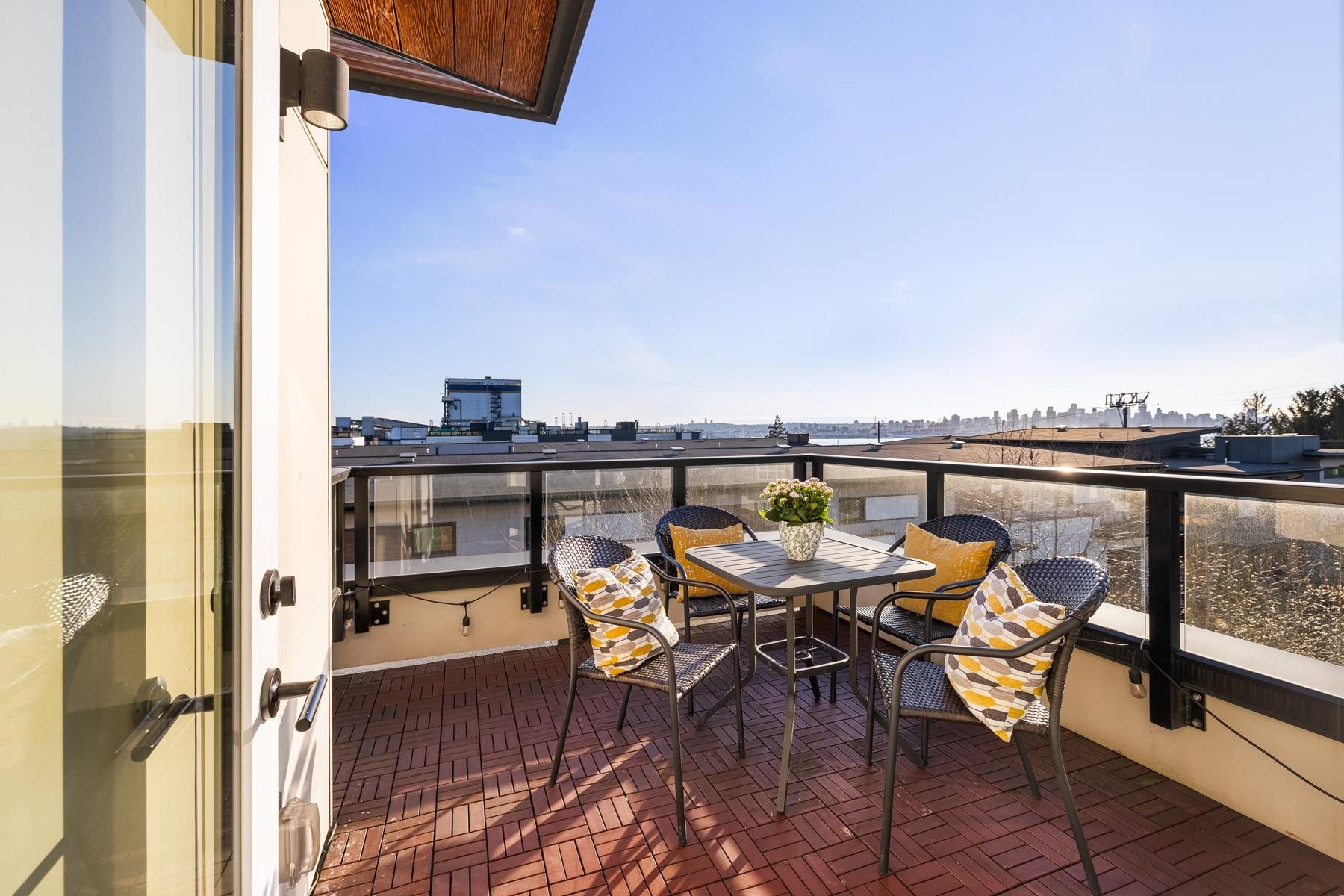 13-533 3Rd Street E, North Vancouver, BC