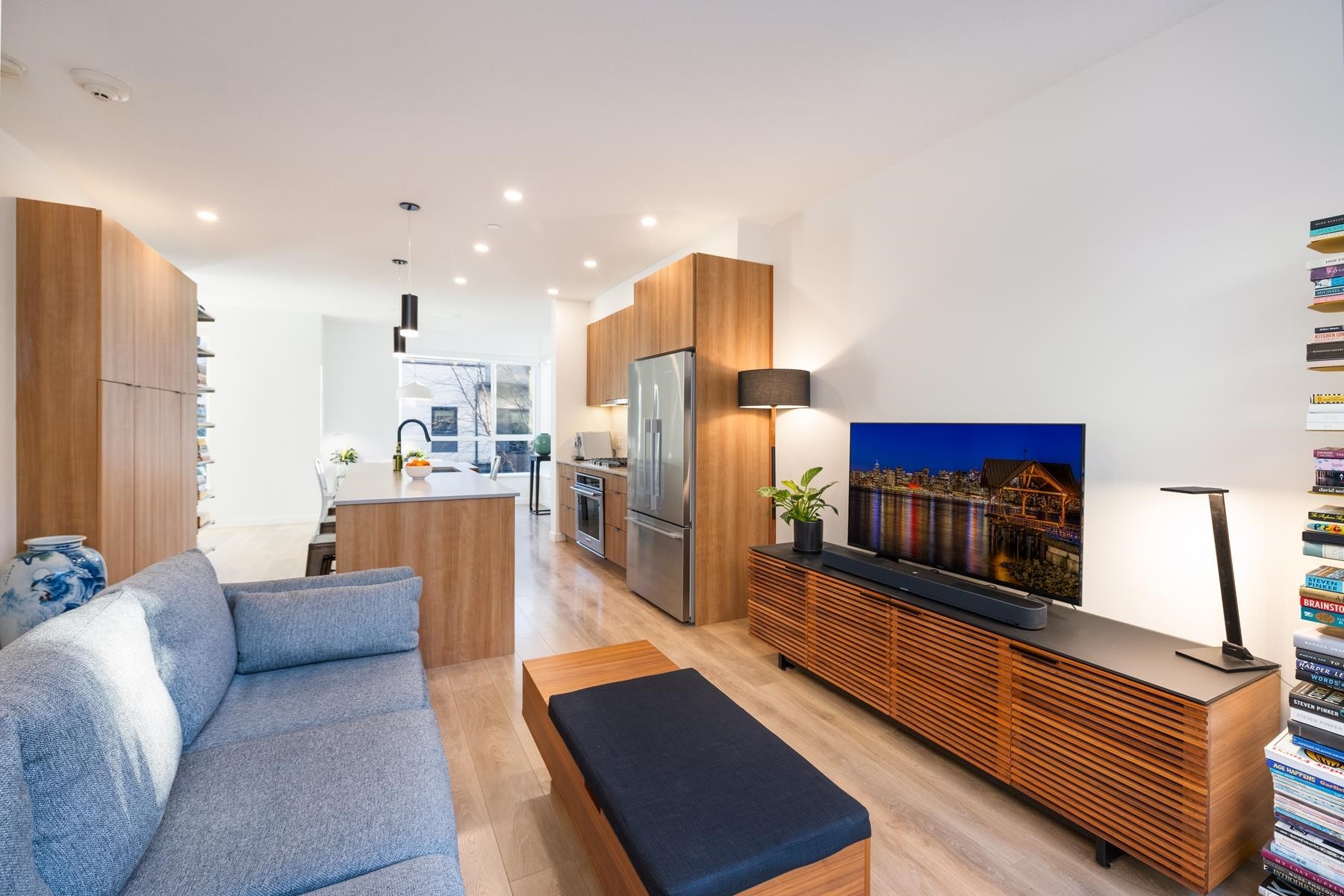 13-533 3Rd Street E, North Vancouver, BC