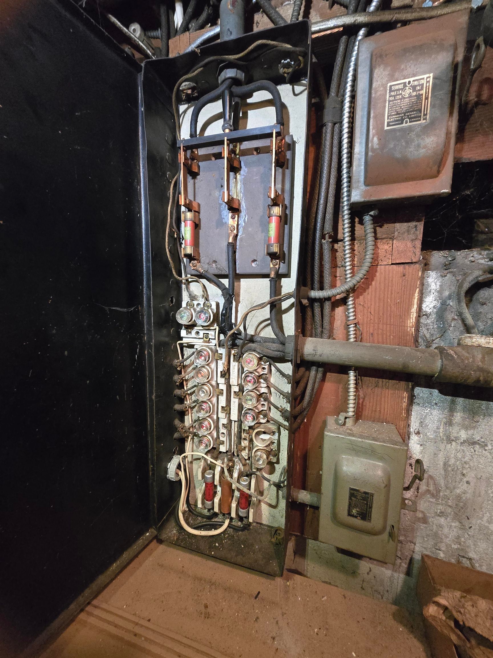 3491 37Th Avenue W, Vancouver, BC