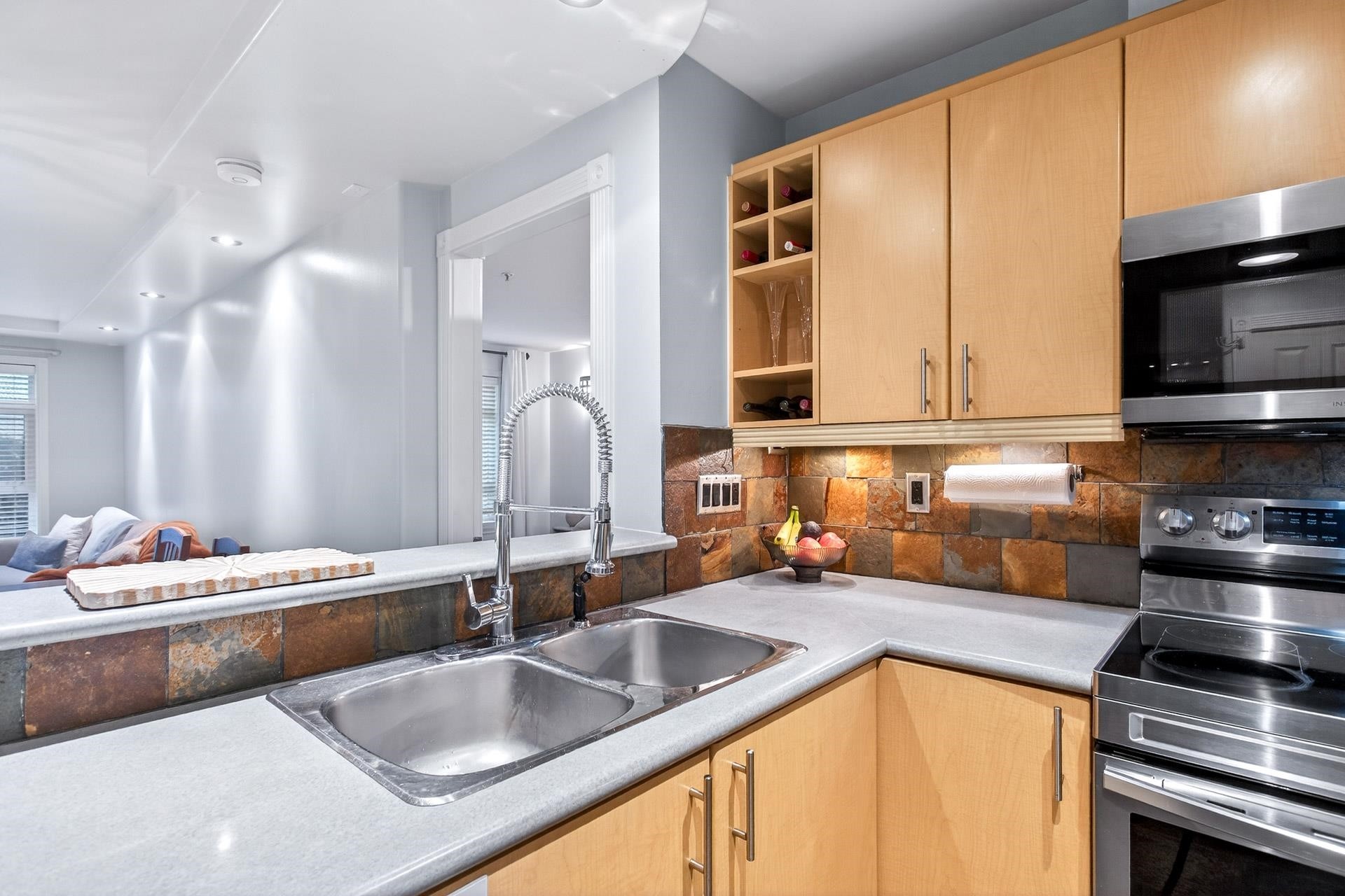 102-3122 St Johns Street, Port Moody, BC