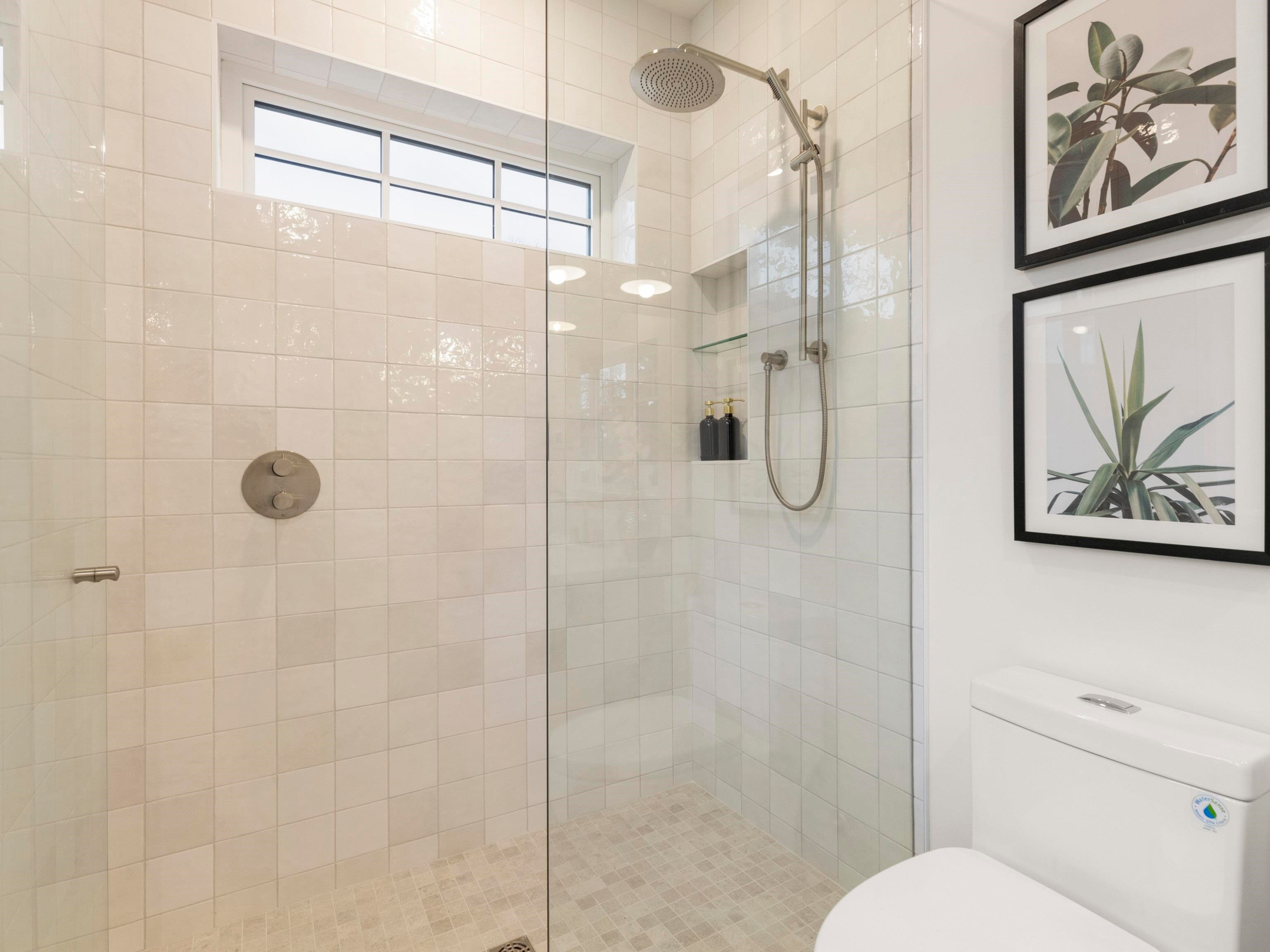 2-3919 18Th Avenue W, Vancouver, BC