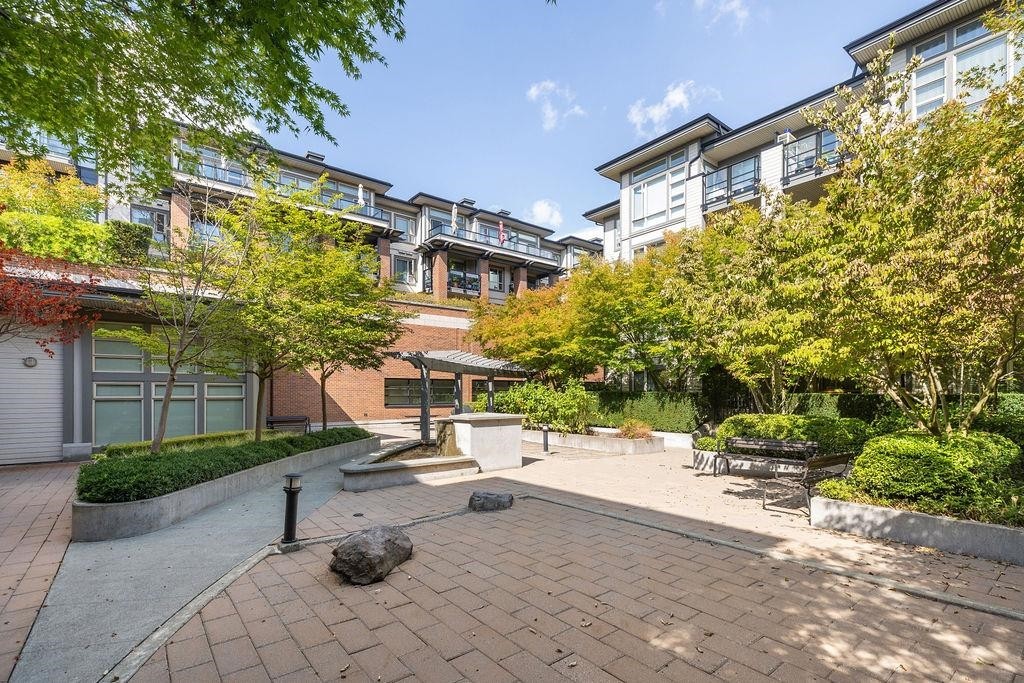 232-4550 Fraser Street, Vancouver, BC