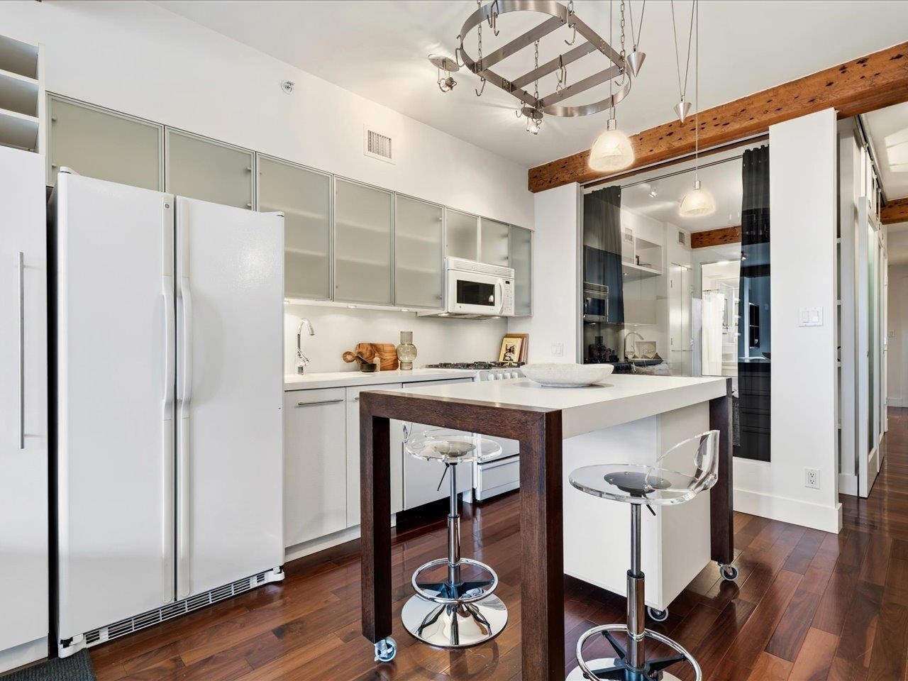 301-1275 Hamilton Street, Vancouver, BC